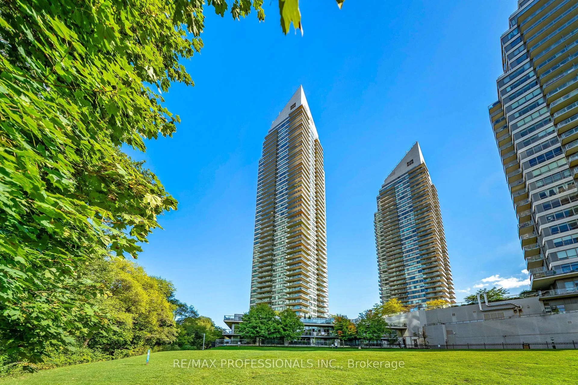 2230 Lake Shore Boulevard W, #4203