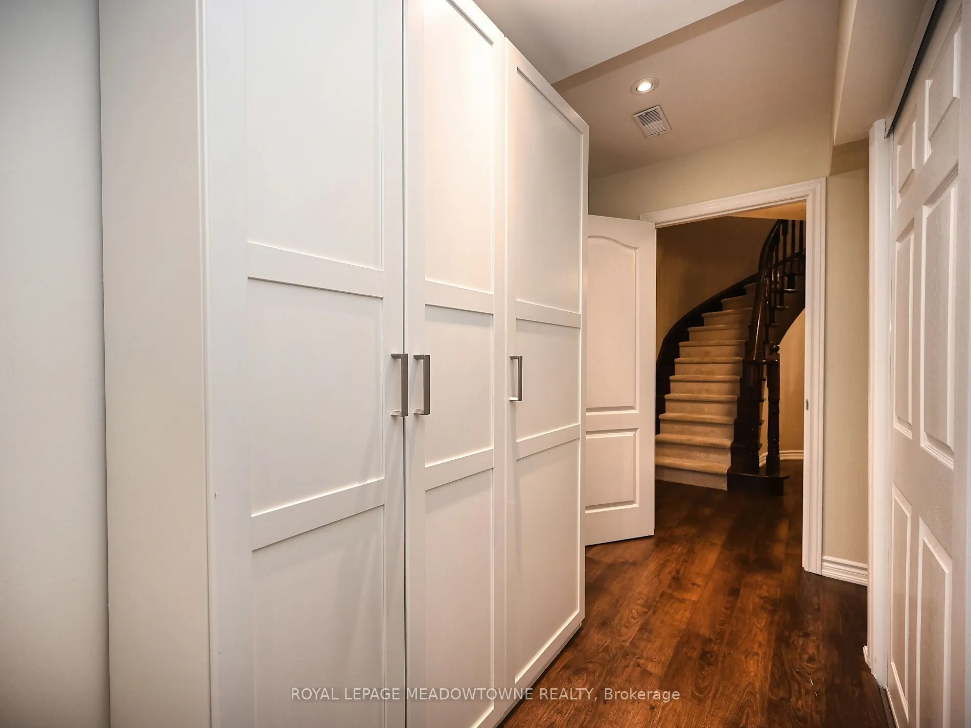 2378 Wasaga Drive