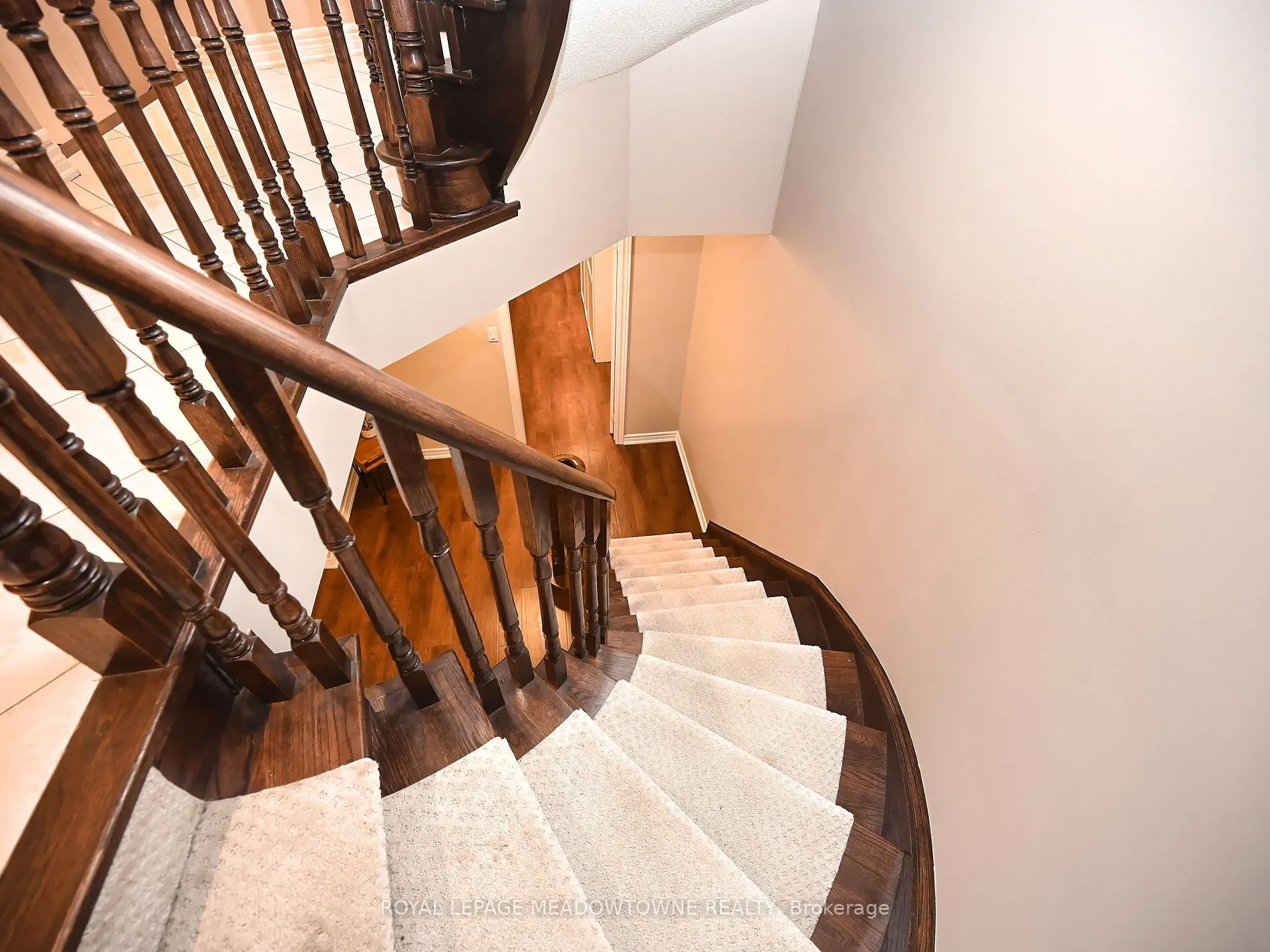 2378 Wasaga Drive