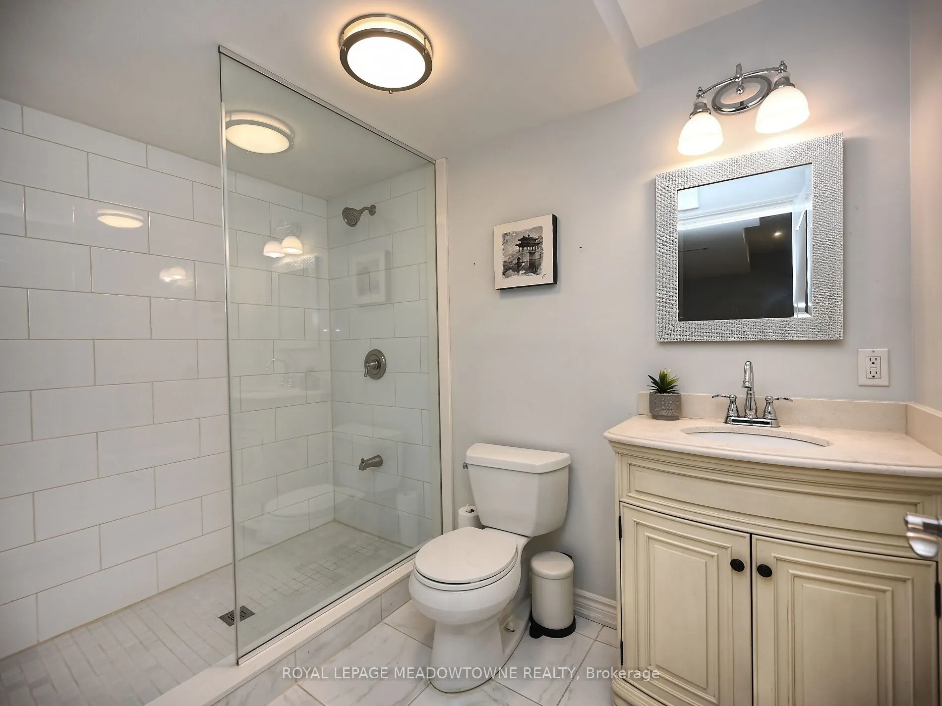 2378 Wasaga Drive