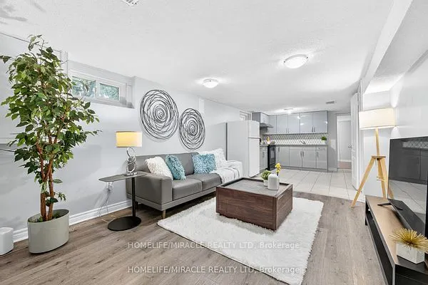 95 Greenbriar Road