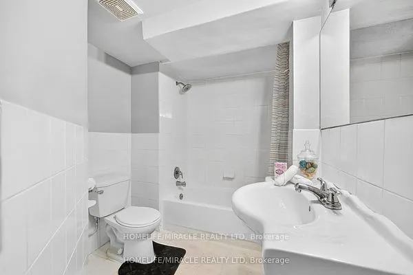 95 Greenbriar Road