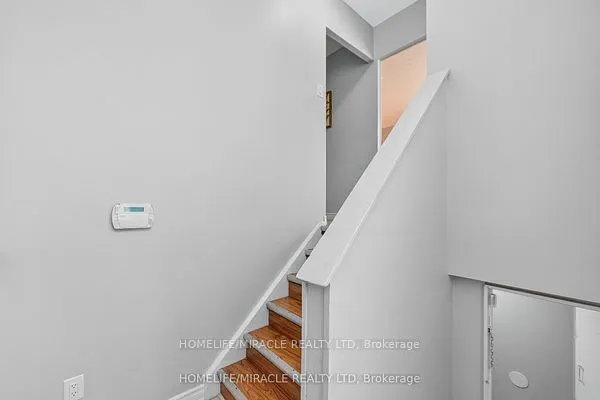 95 Greenbriar Road