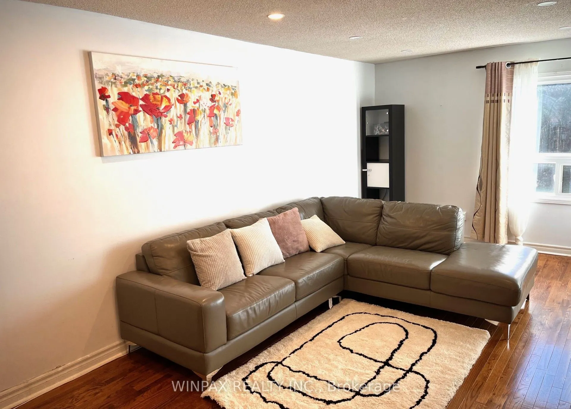 800 Constellation Drive, #13