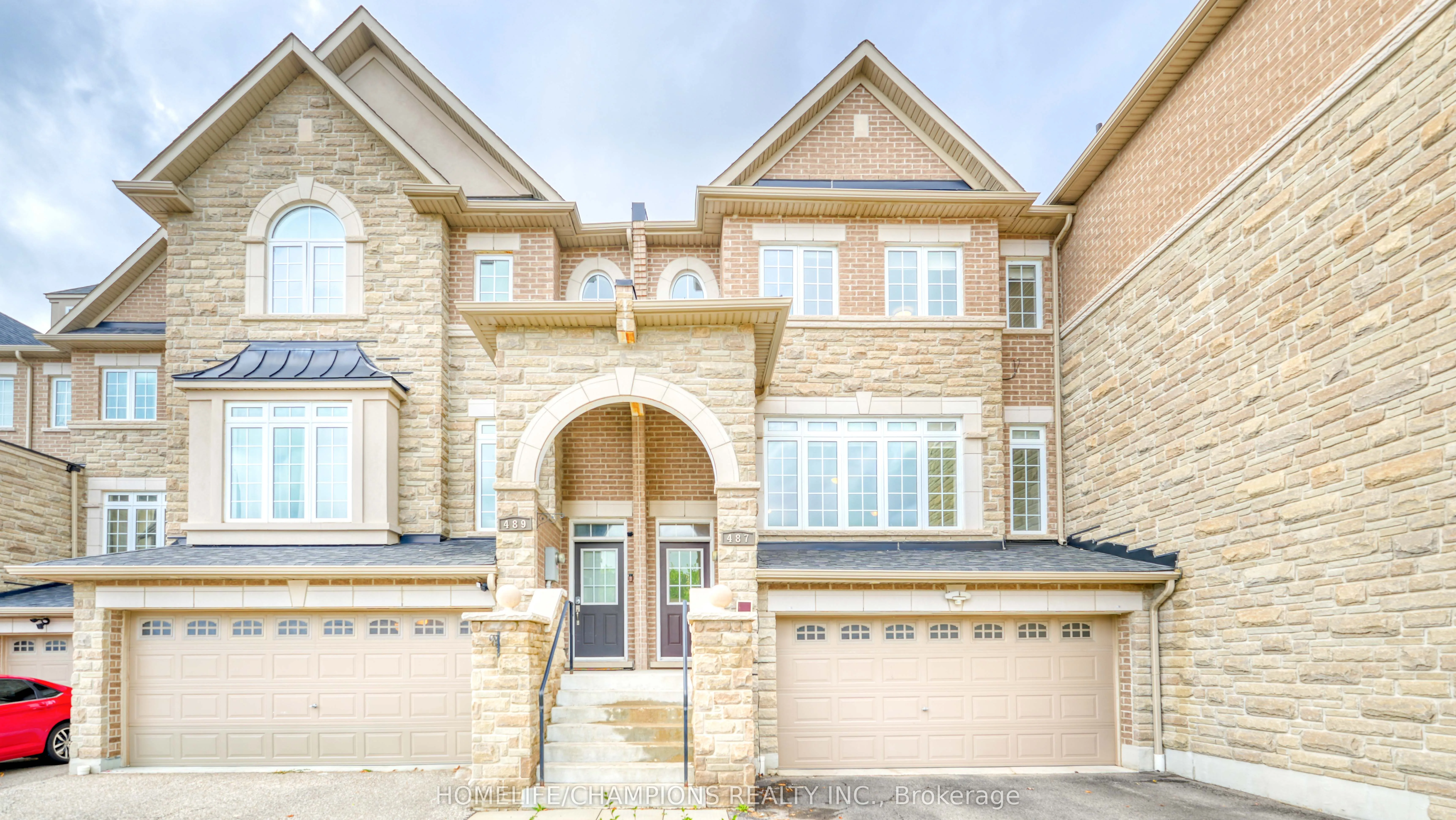 487 Briggs Court