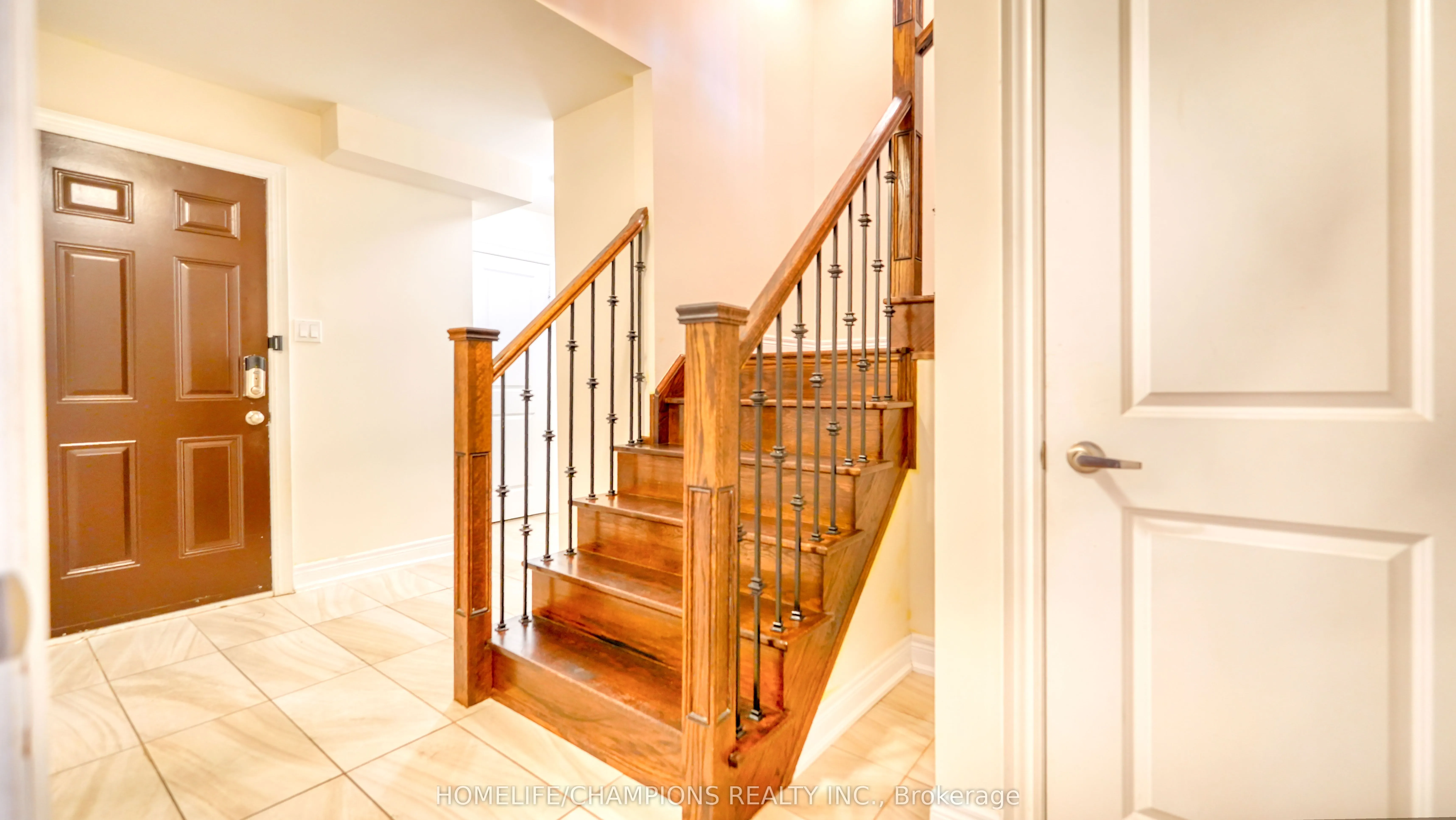 487 Briggs Court