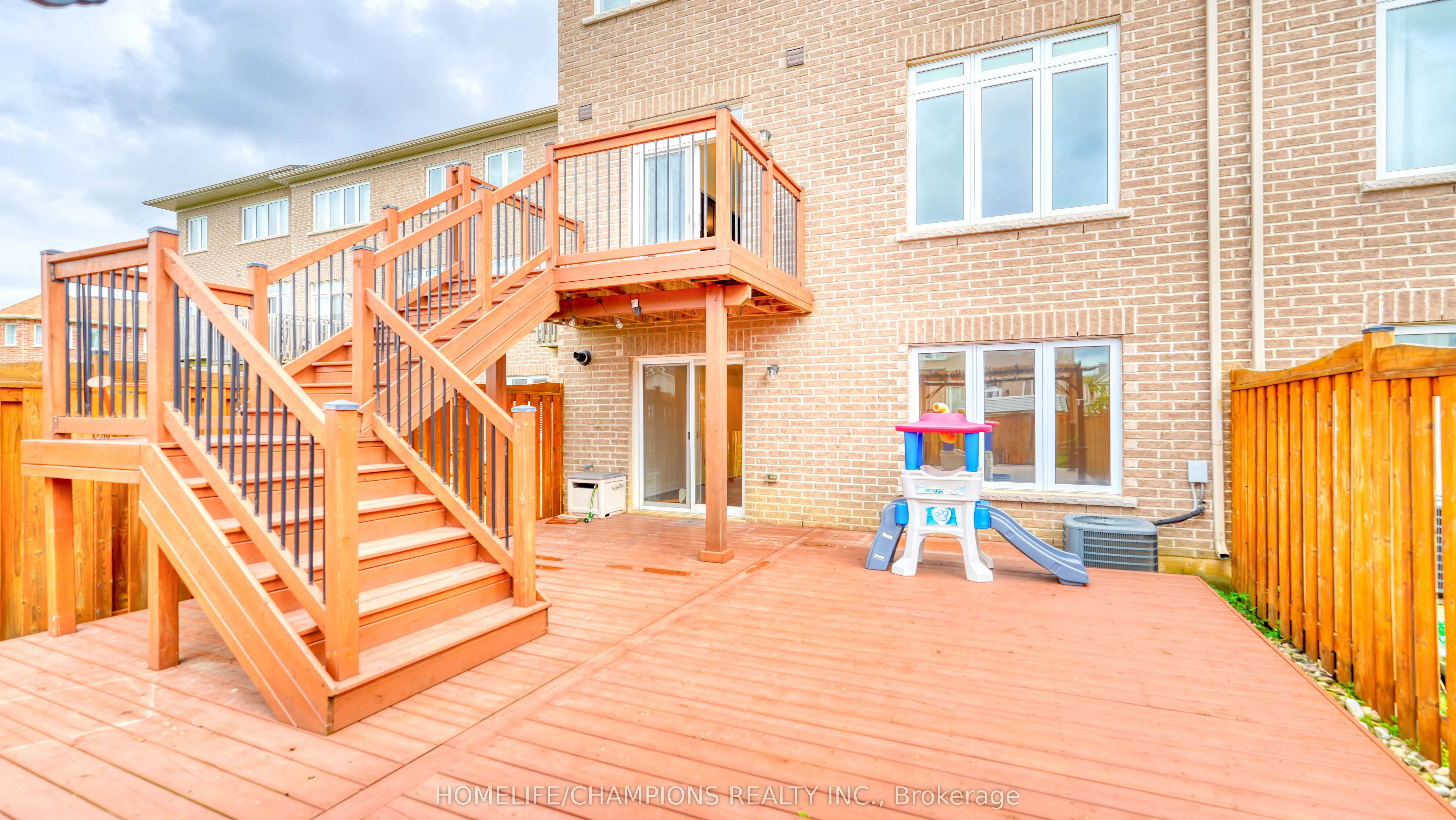 487 Briggs Court