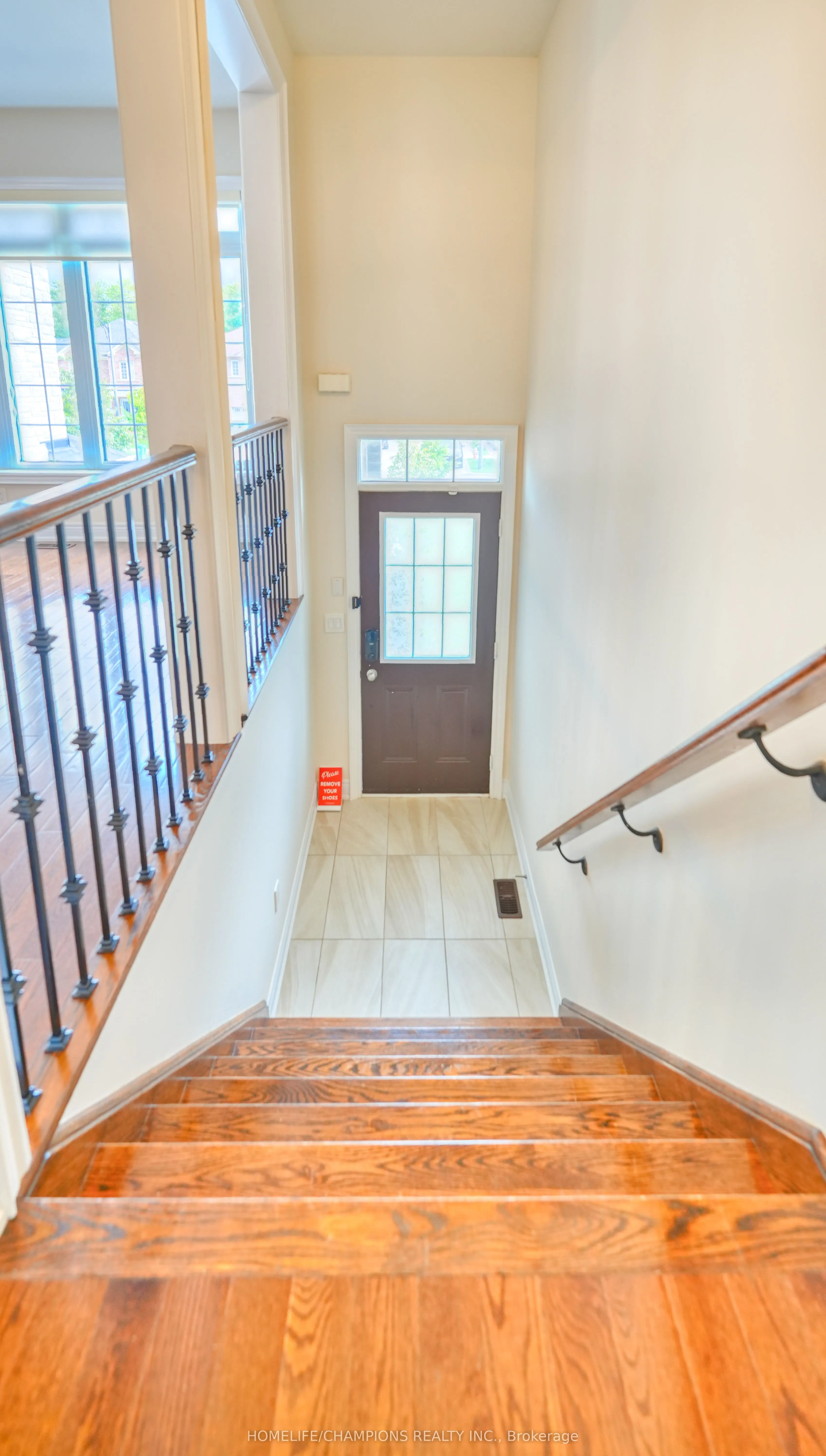 487 Briggs Court