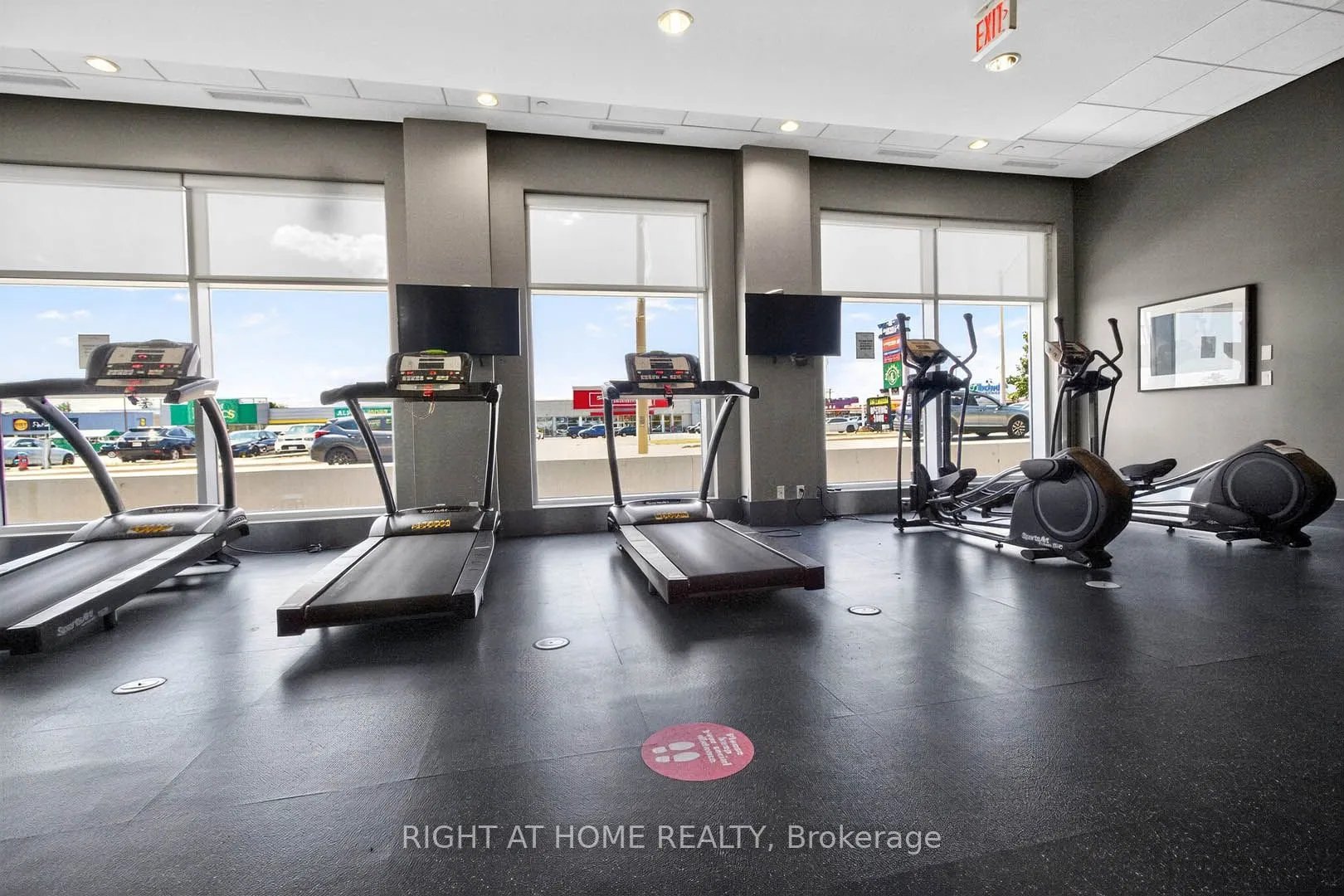 65 Speers Road, #607