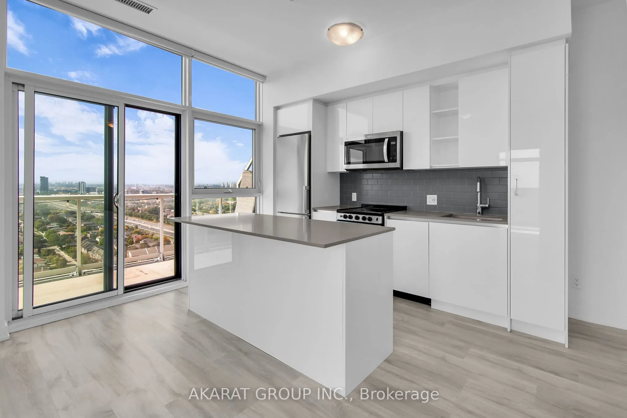 251 Manitoba Street, #2907