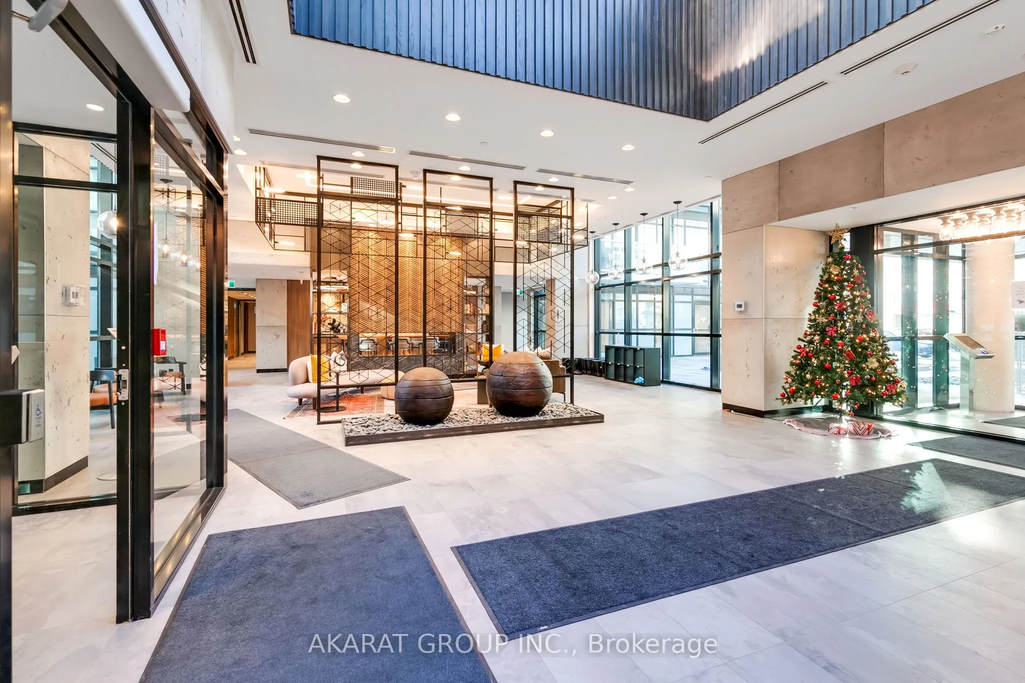 251 Manitoba Street, #2907