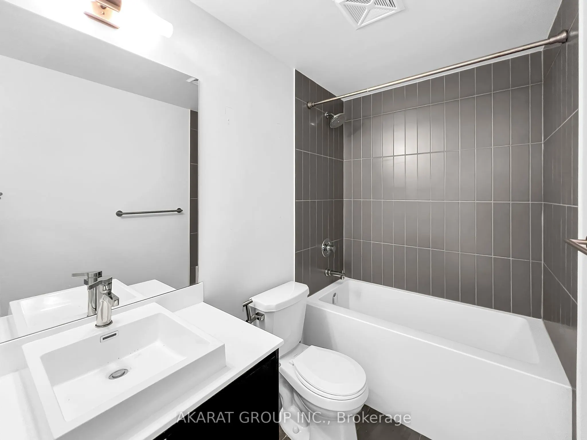 251 Manitoba Street, #2907