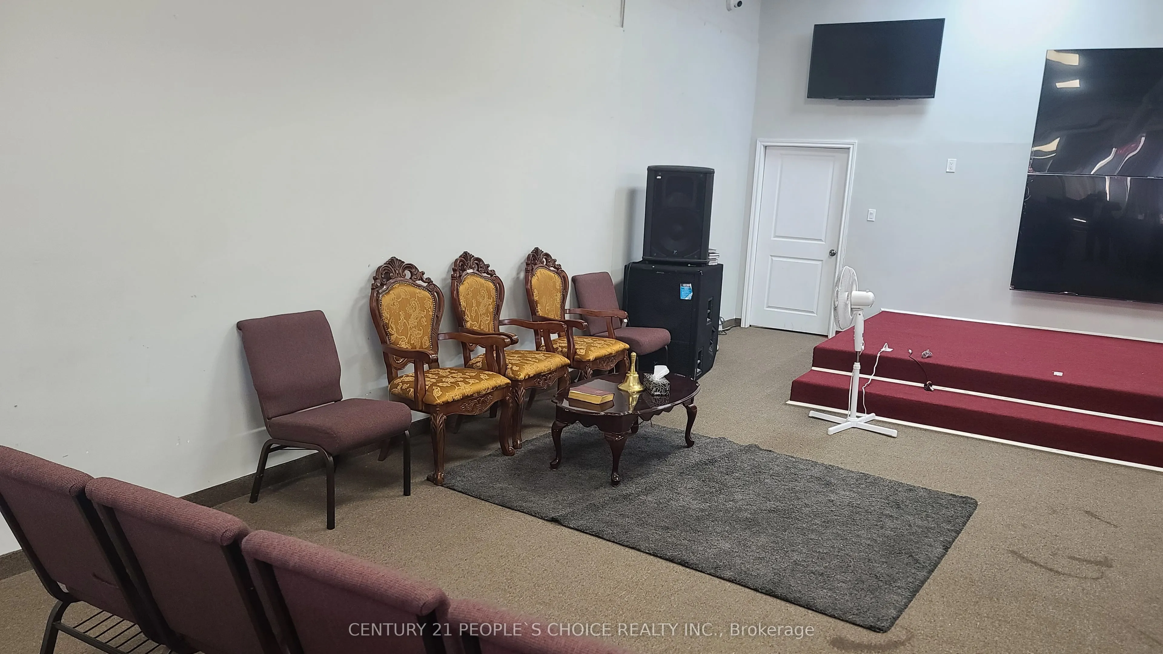 2400 Finch Avenue W, #5