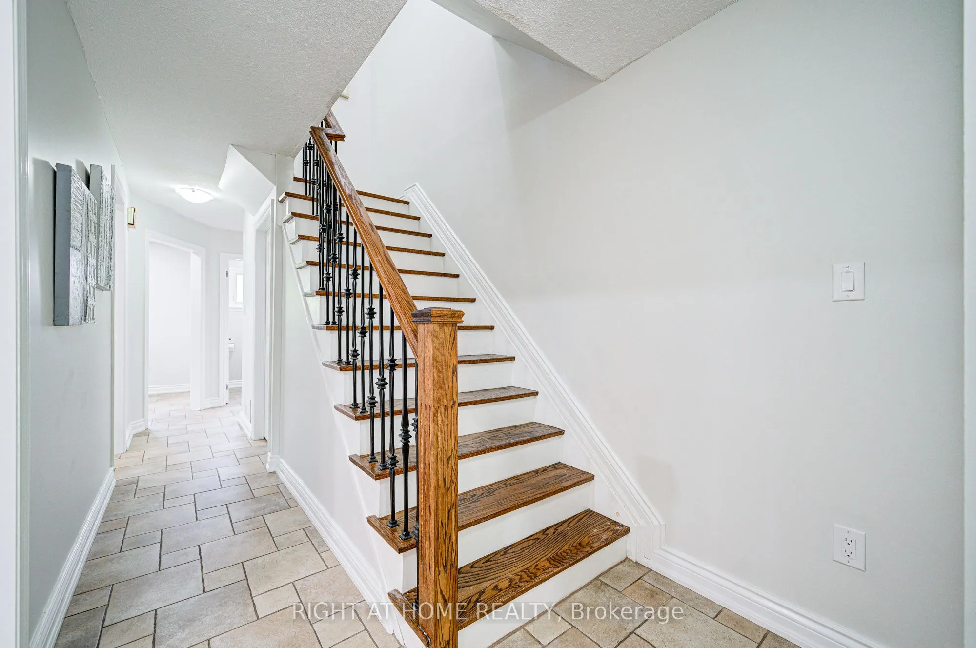 2674 Constable Road
