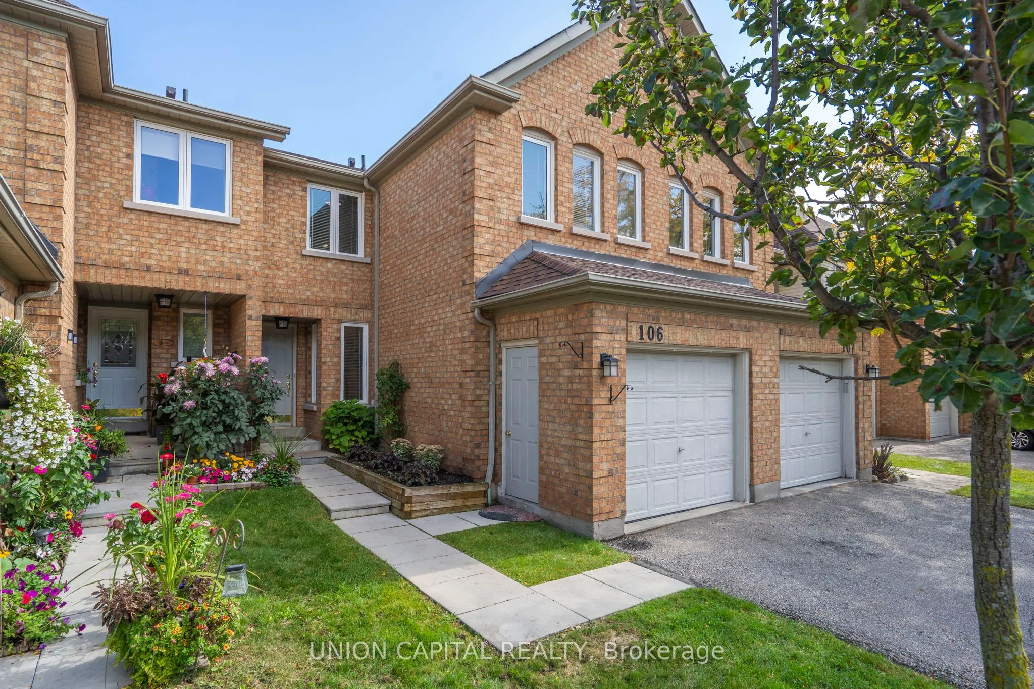 2555 Thomas Street, #106