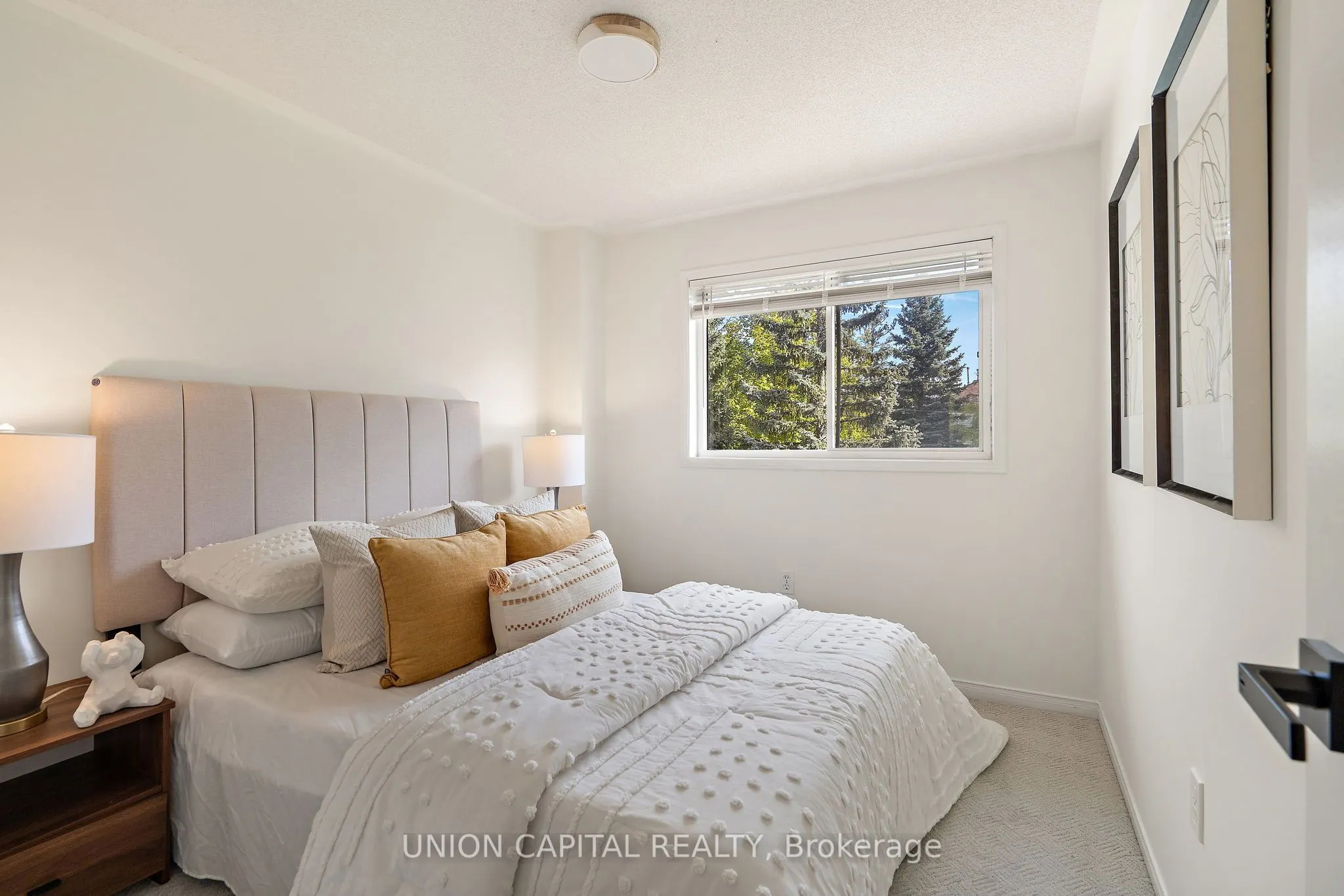 2555 Thomas Street, #106
