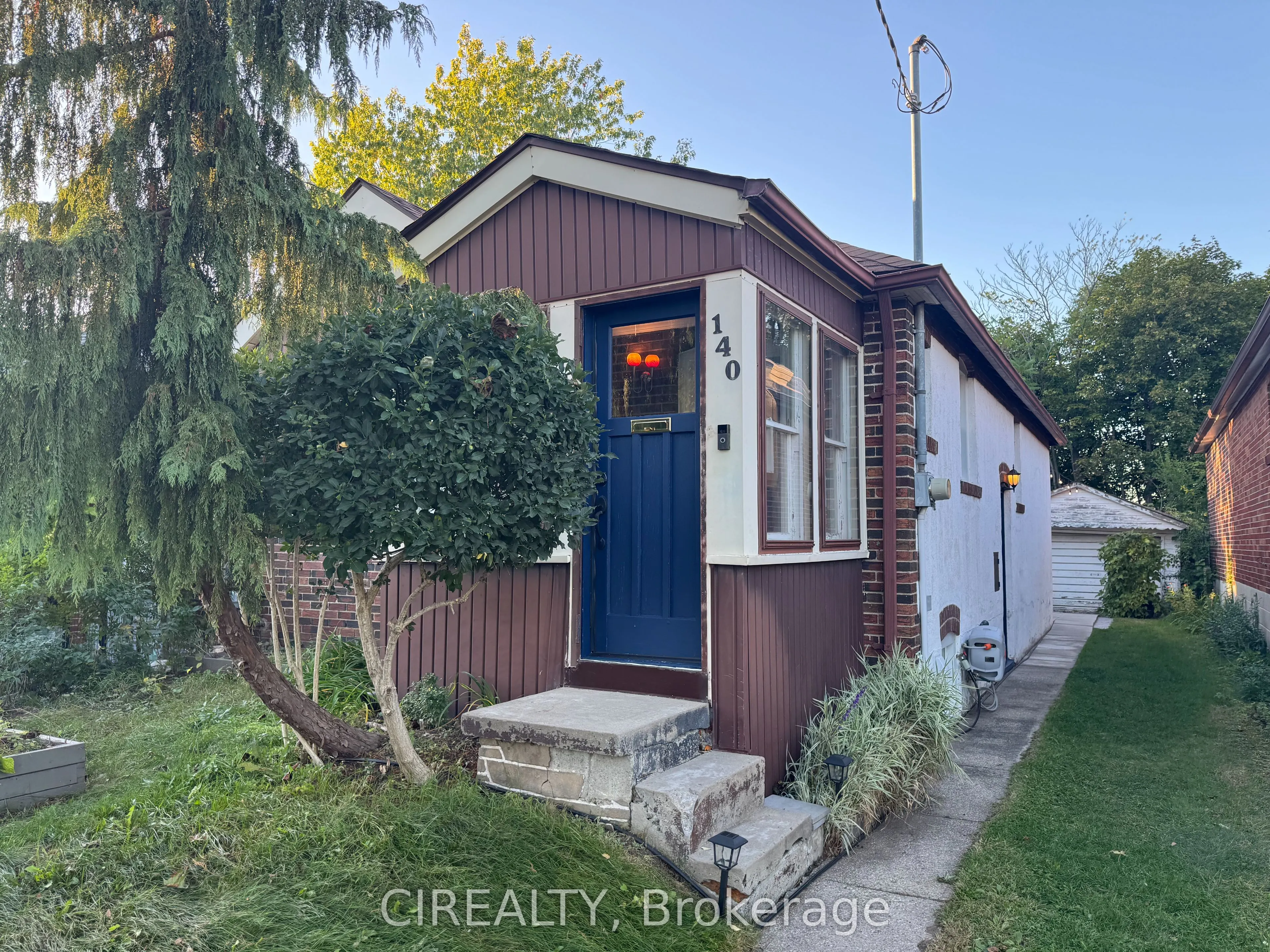 140 Ellins Avenue