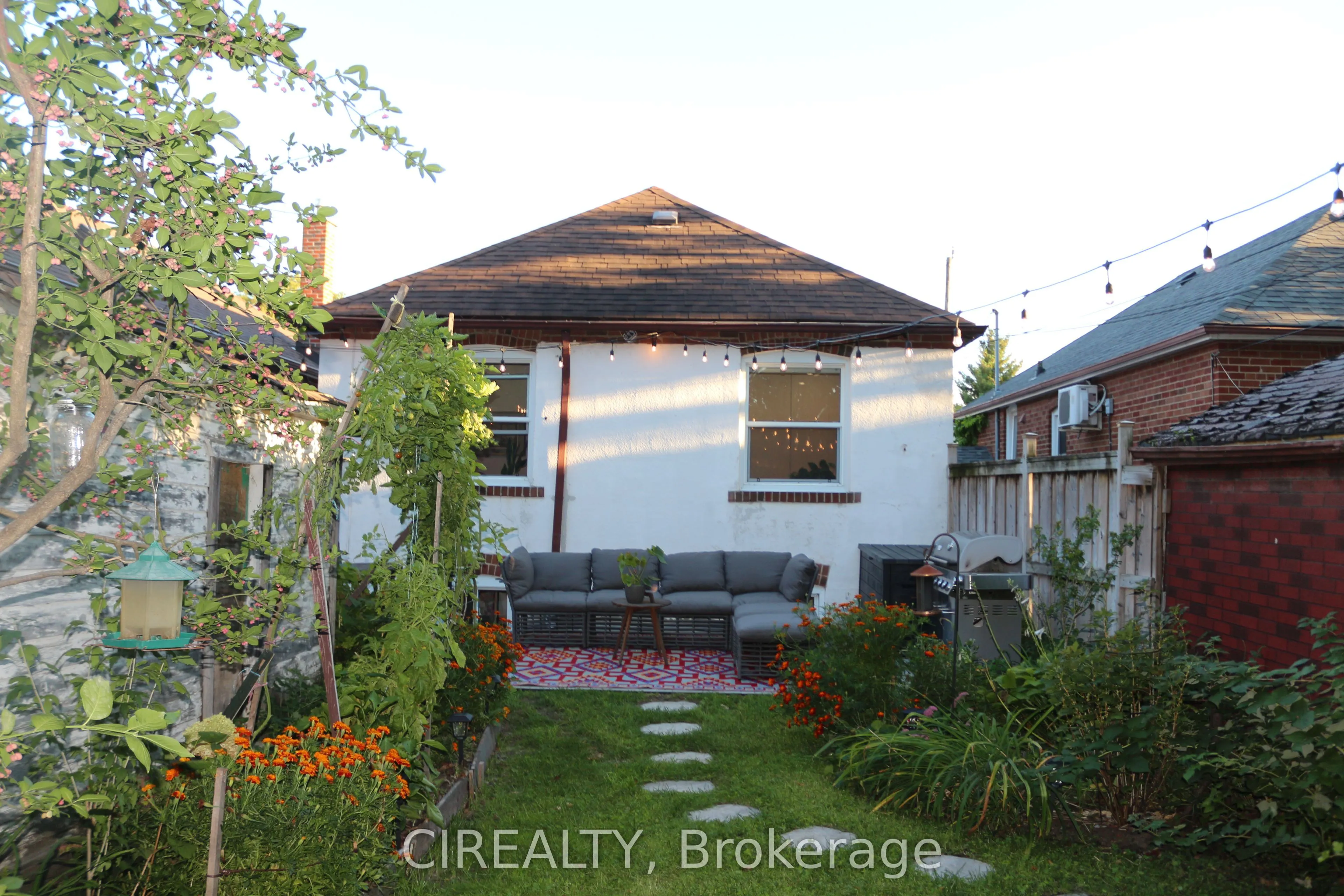 140 Ellins Avenue