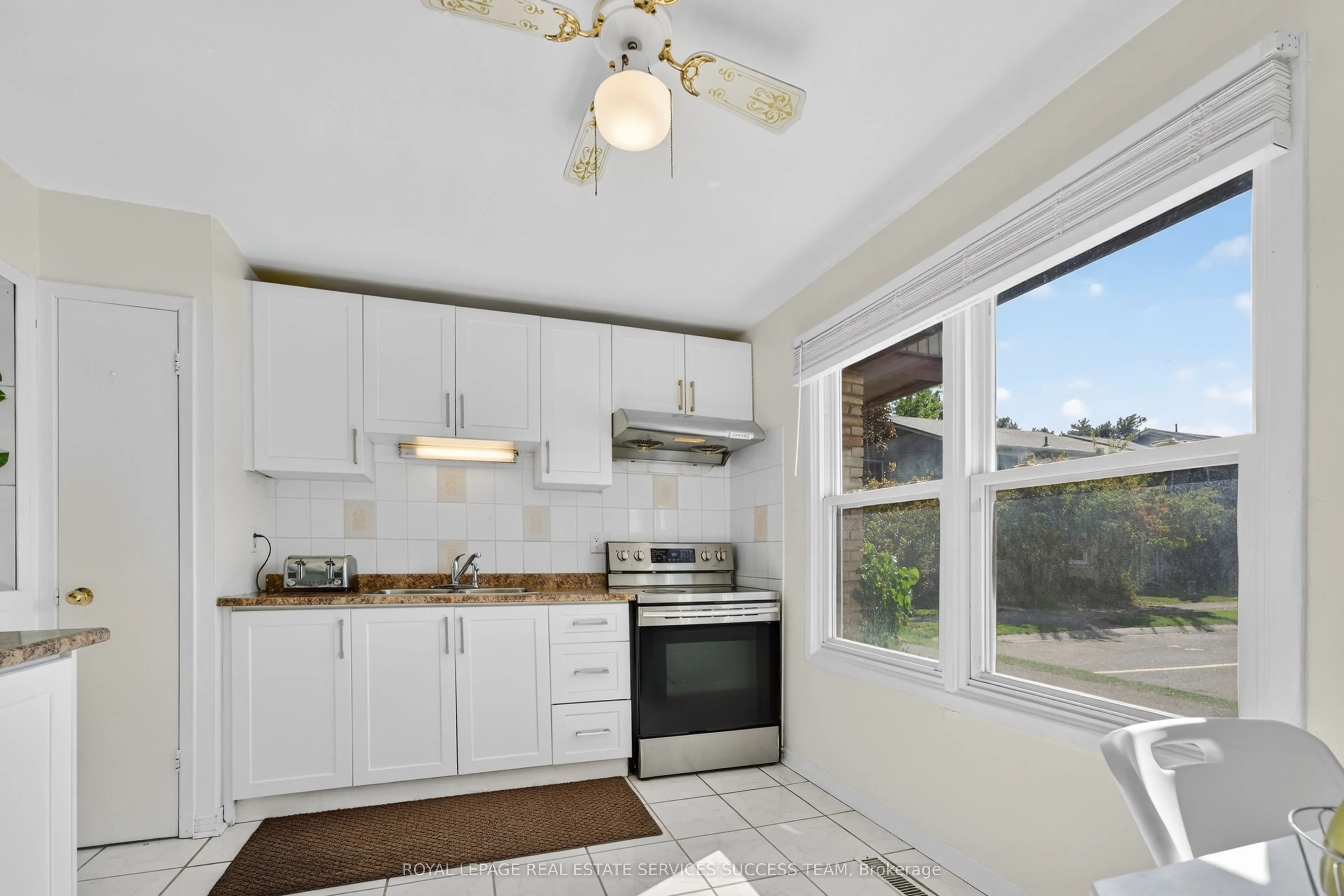 120 Falconer Drive, #19
