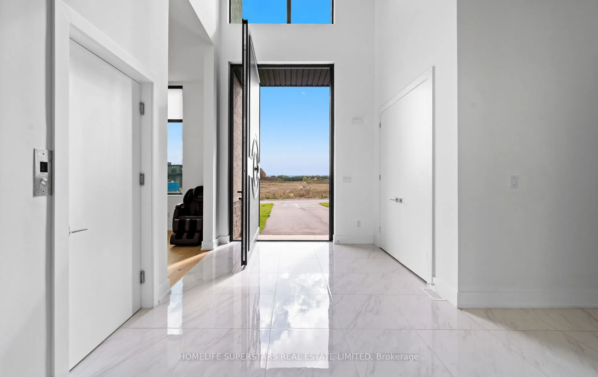 32 Sugarbush Court