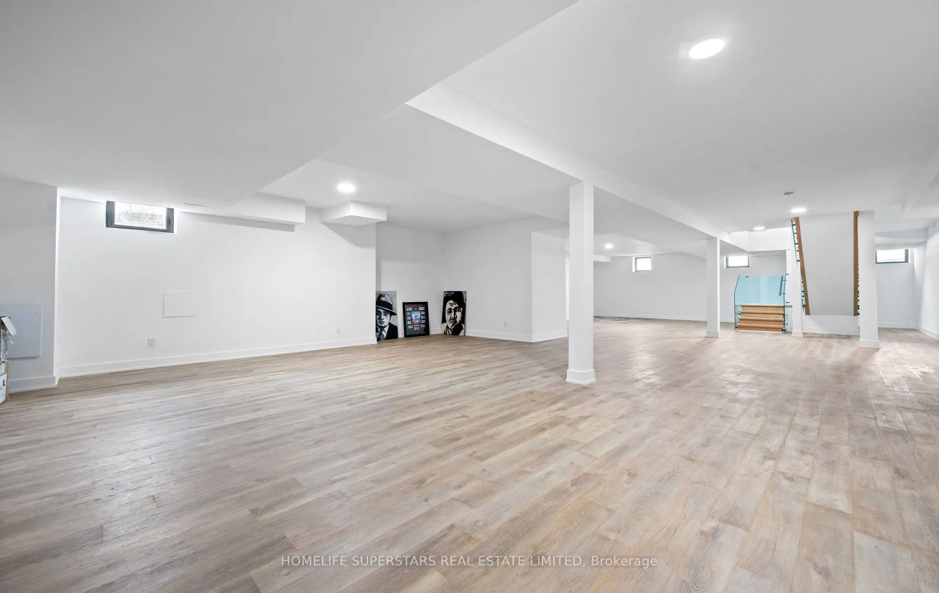 32 Sugarbush Court