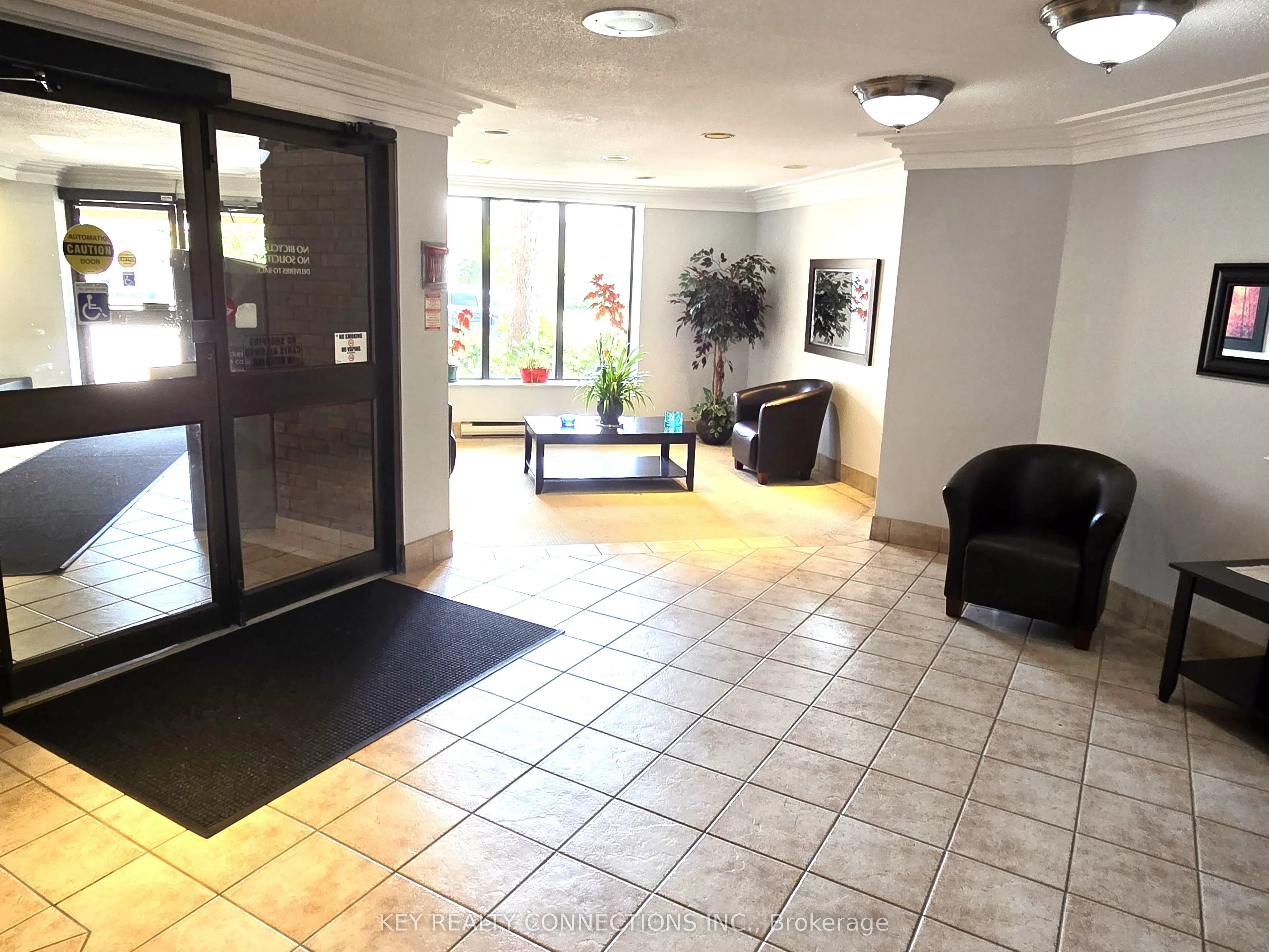 6720 Glen Erin Drive, #313