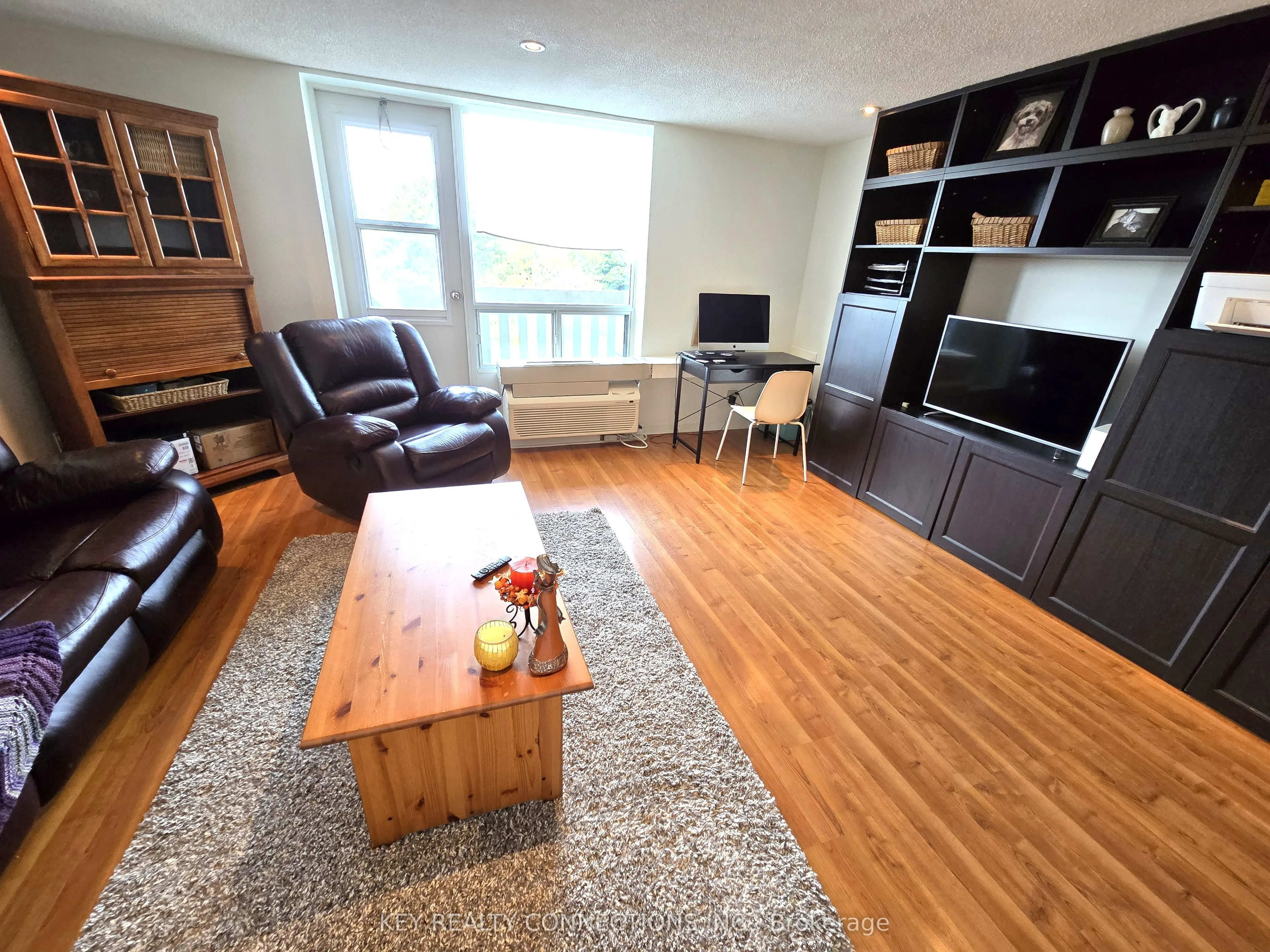 6720 Glen Erin Drive, #313