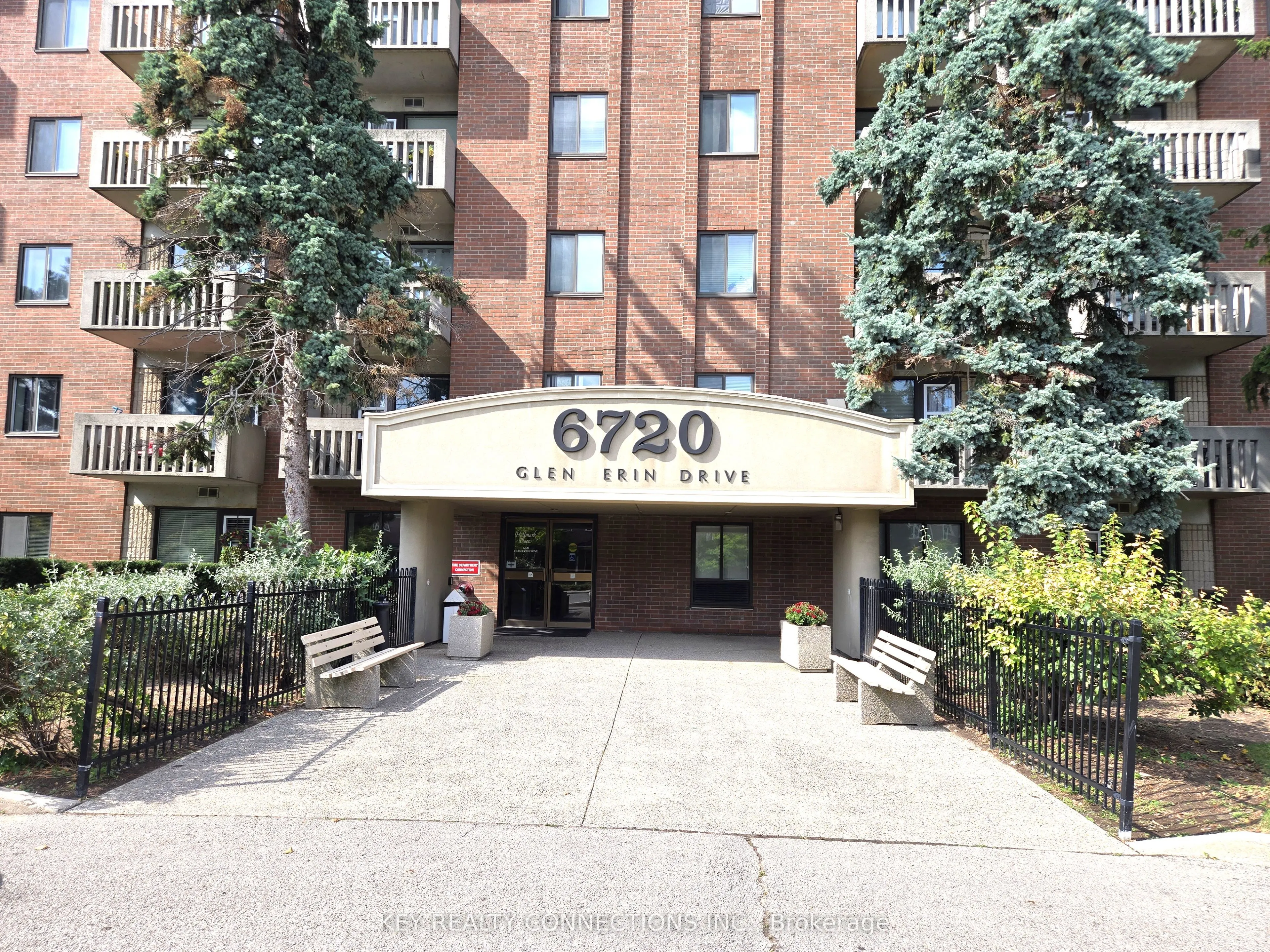 6720 Glen Erin Drive, #313