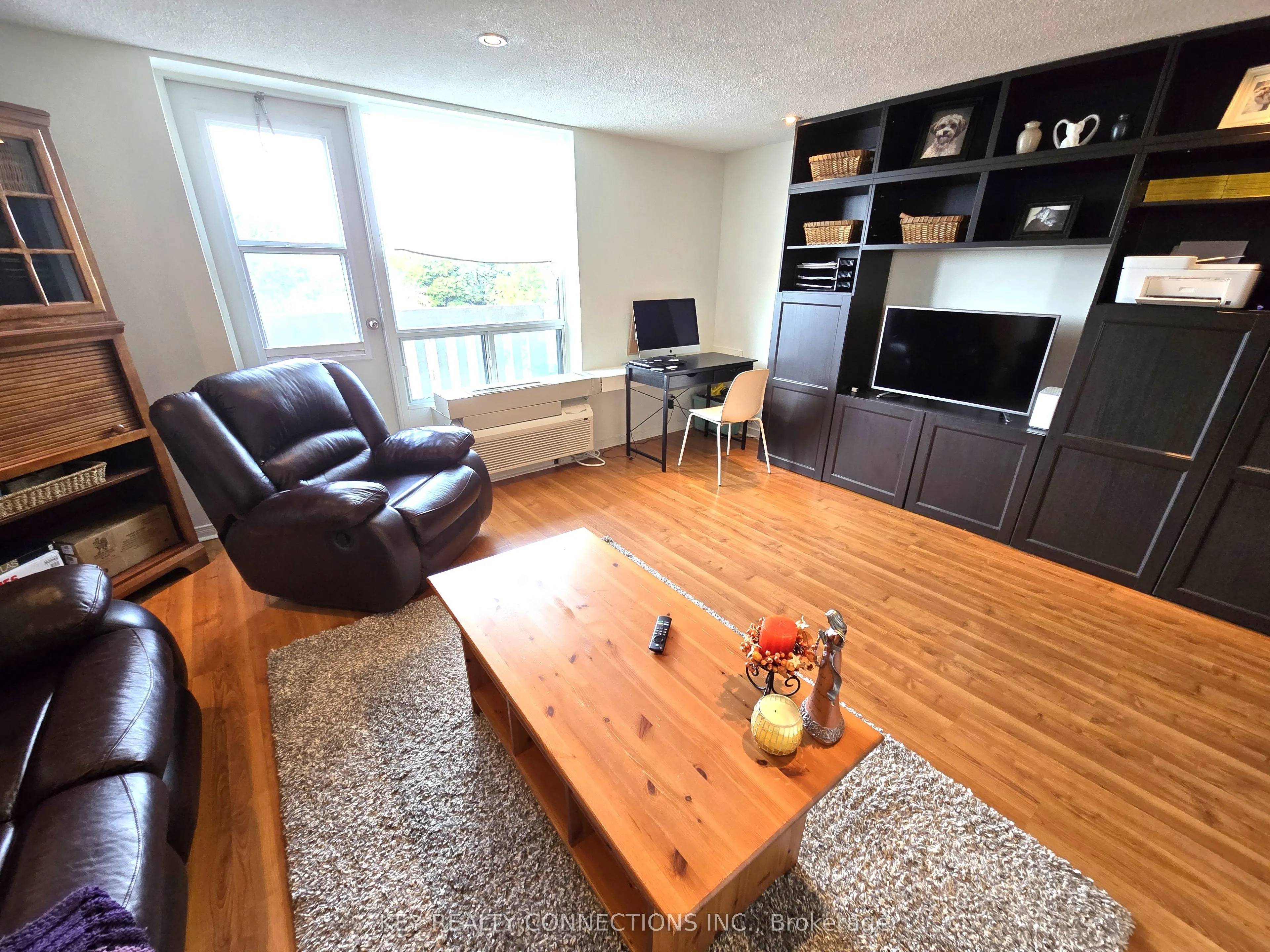 6720 Glen Erin Drive, #313