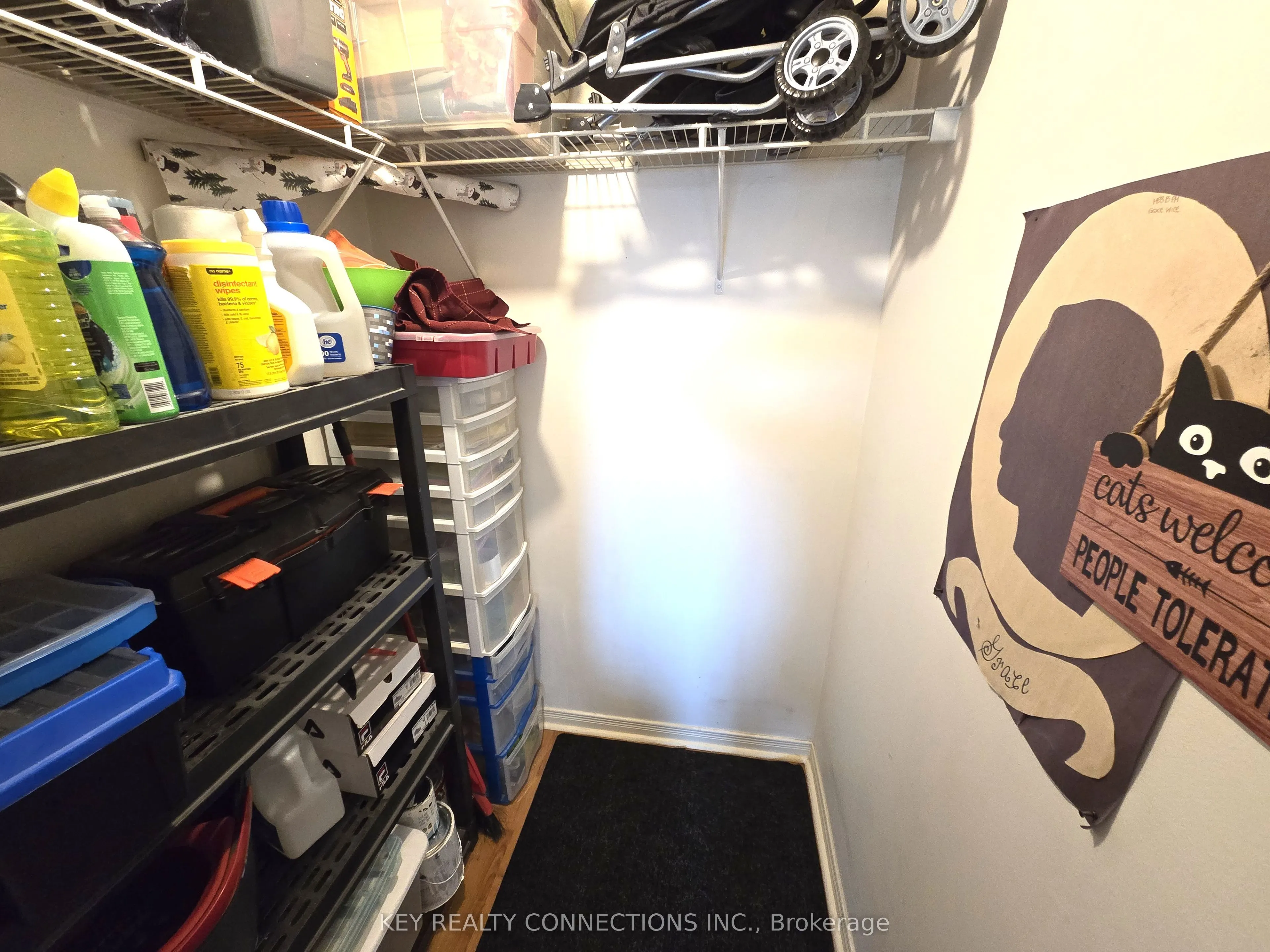 6720 Glen Erin Drive, #313