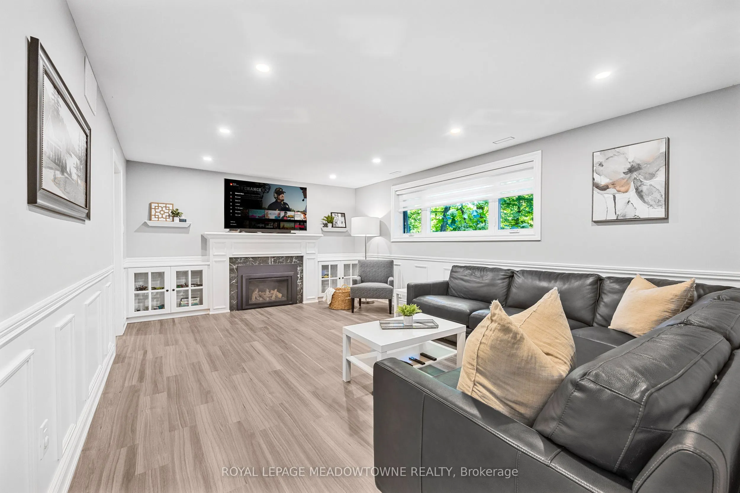 106 Campbell Avenue E