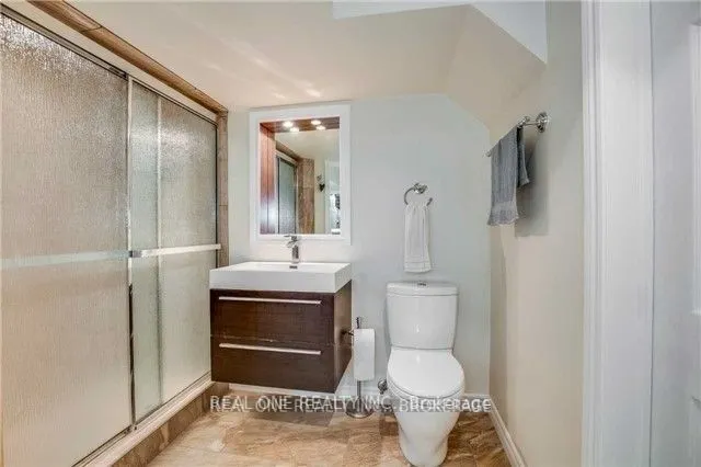 2043 Water's Edge Drive