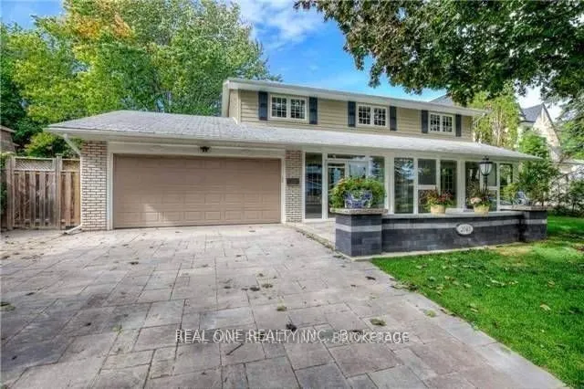 2043 Water's Edge Drive