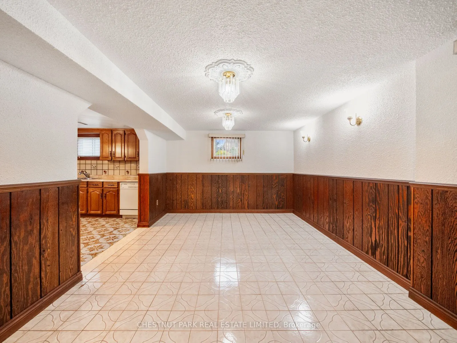 148 Navenby Crescent