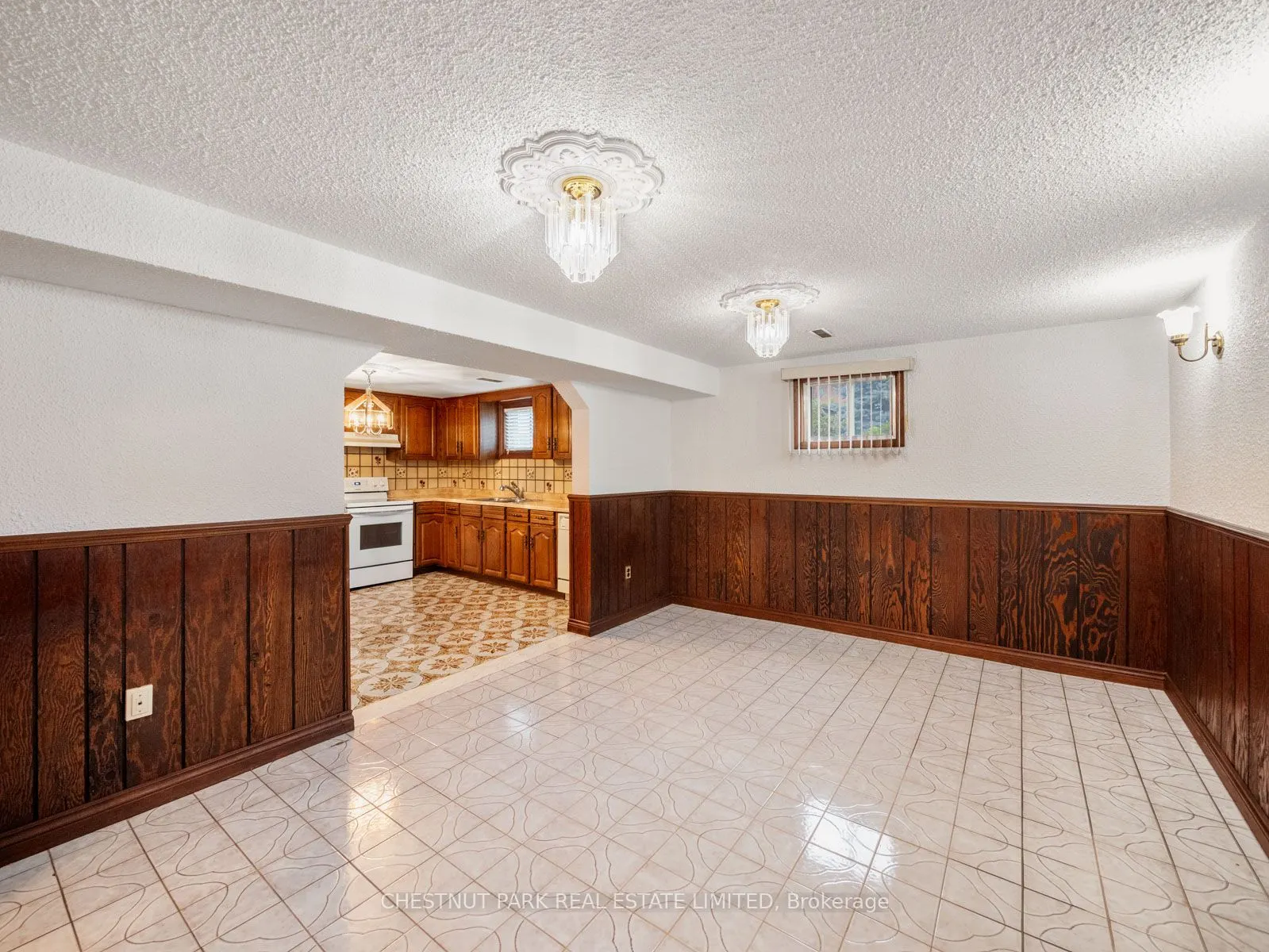 148 Navenby Crescent