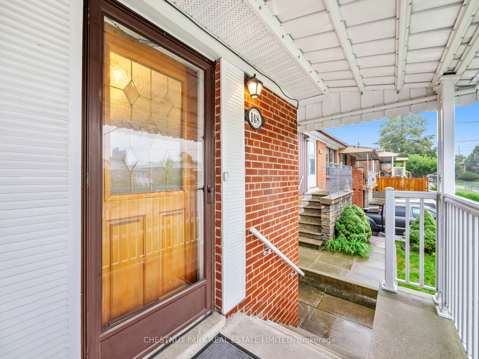 148 Navenby Crescent