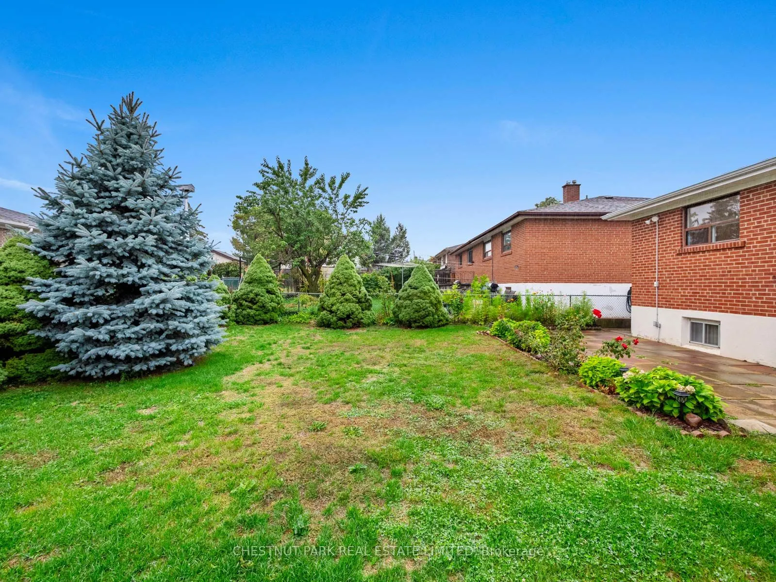 148 Navenby Crescent