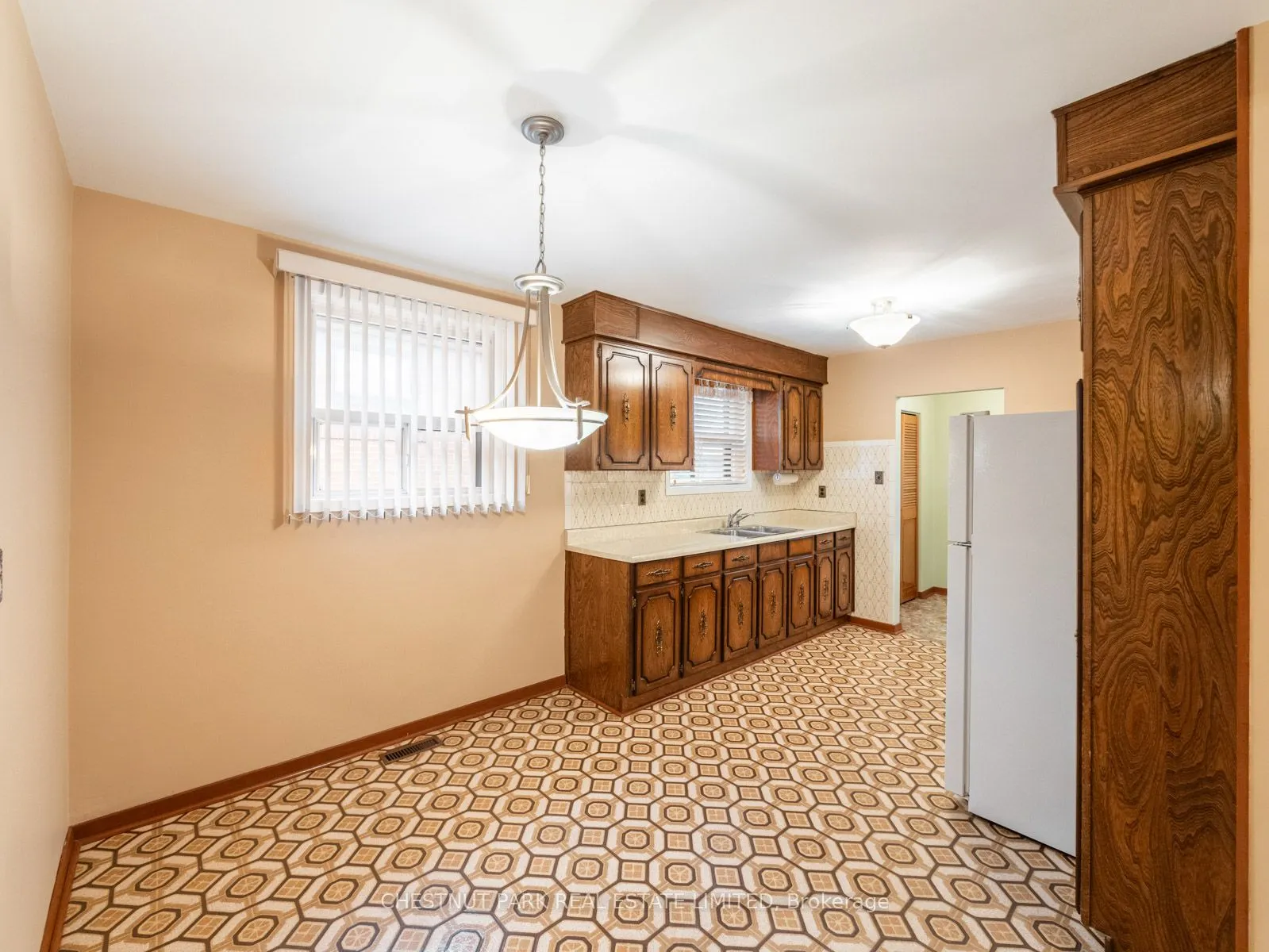 148 Navenby Crescent