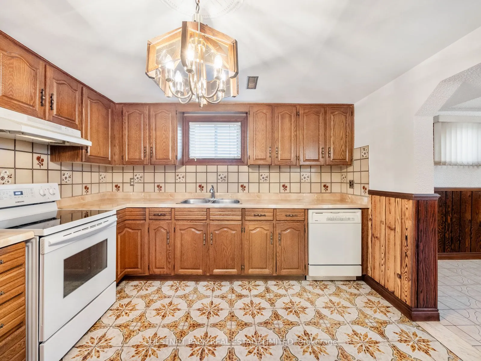 148 Navenby Crescent