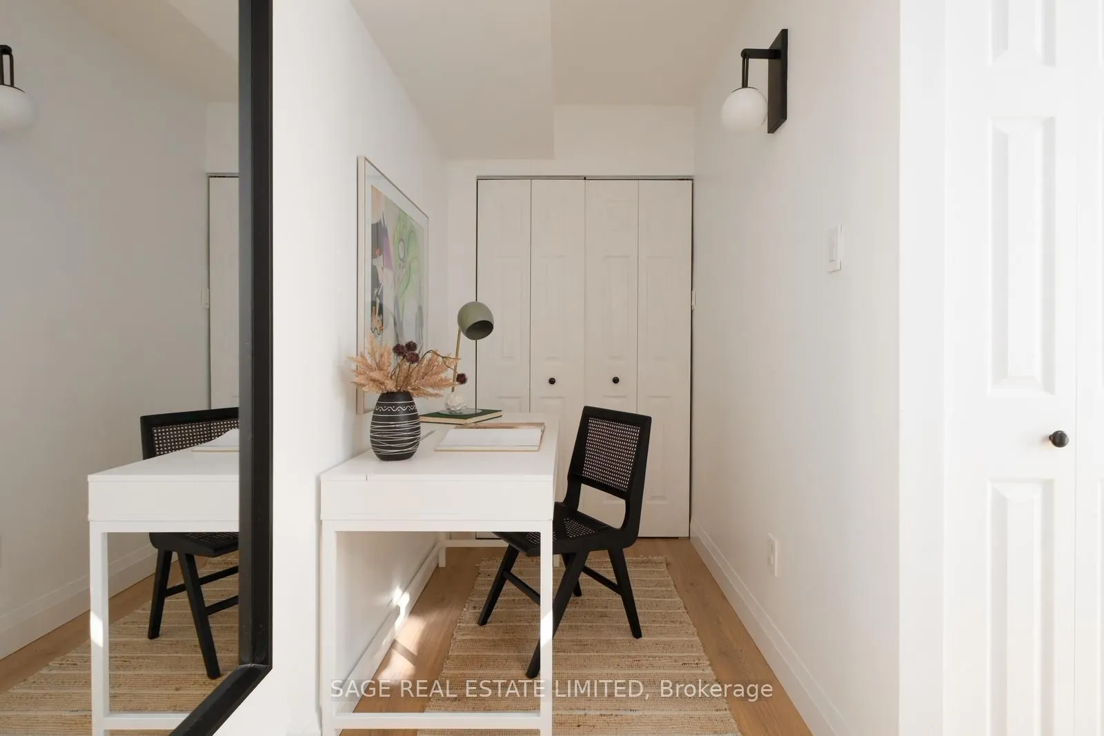 1250 King Street W, #21