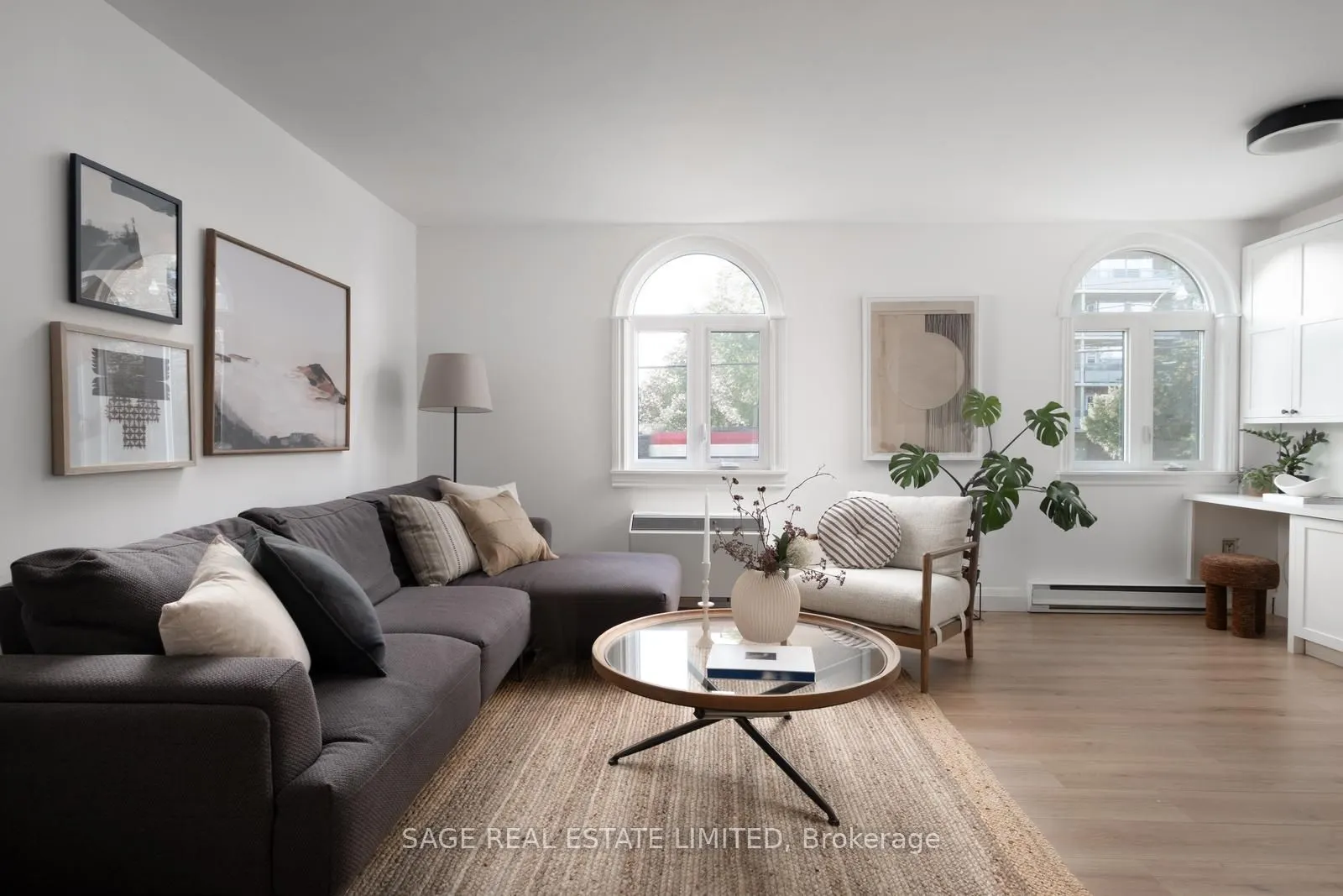 1250 King Street W, #21