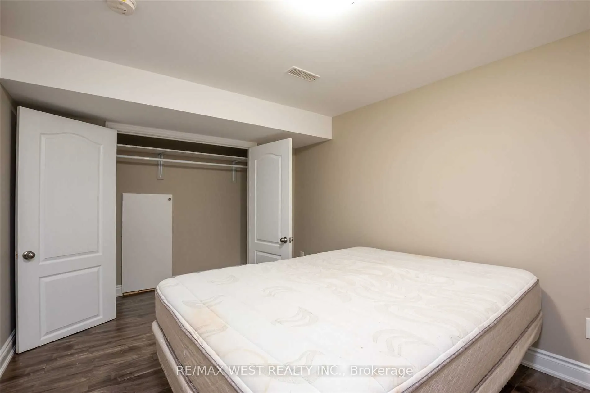 24 Gable Drive