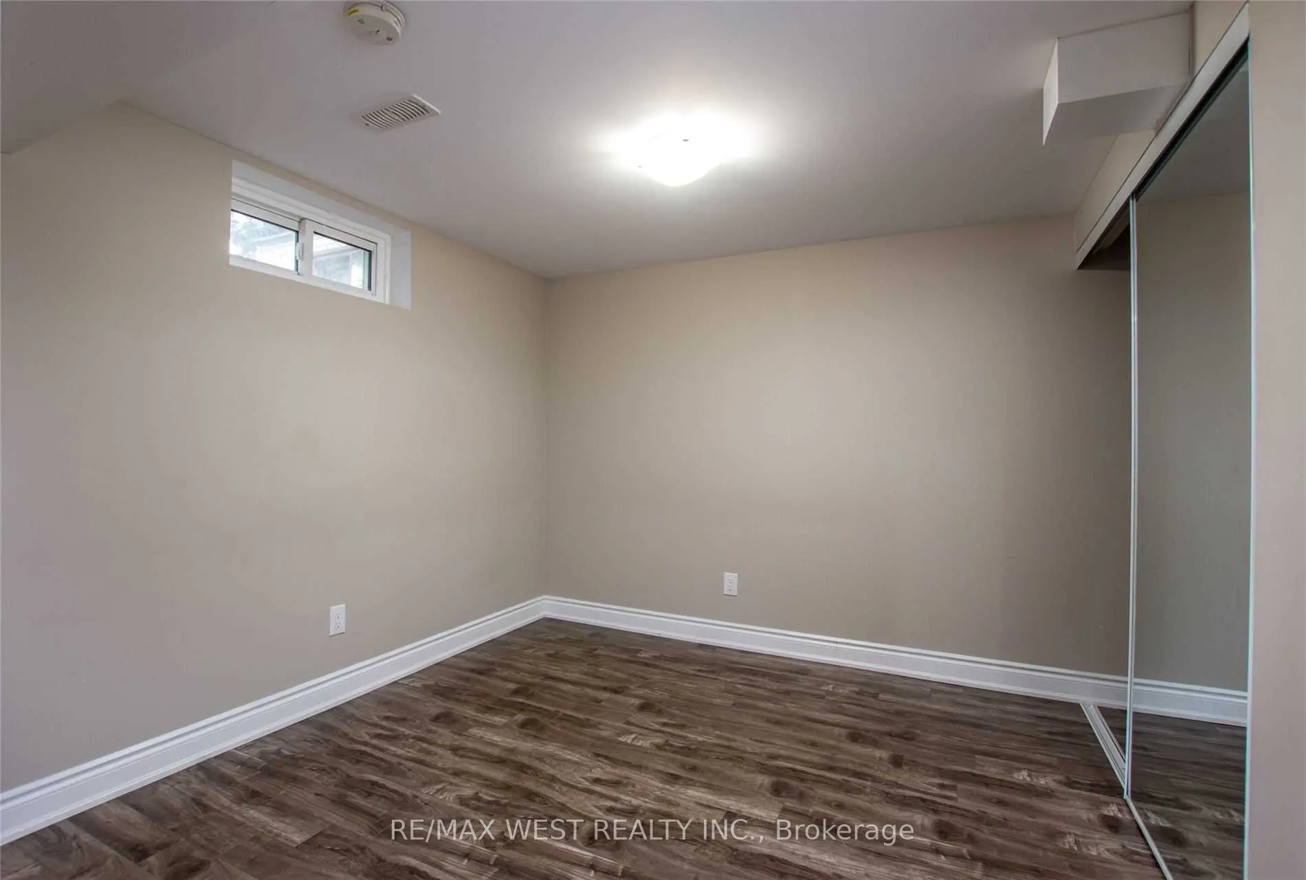 24 Gable Drive