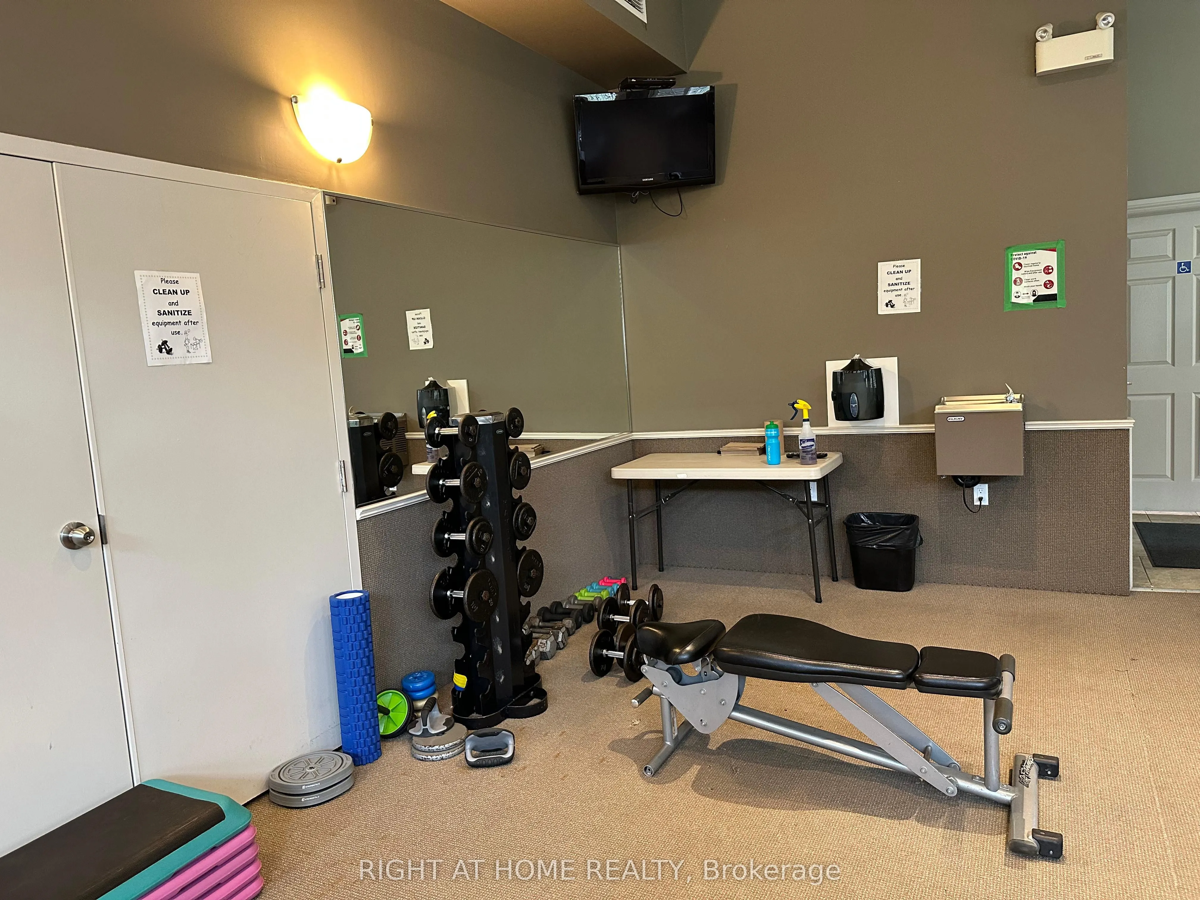 1370 Main Street E, #311