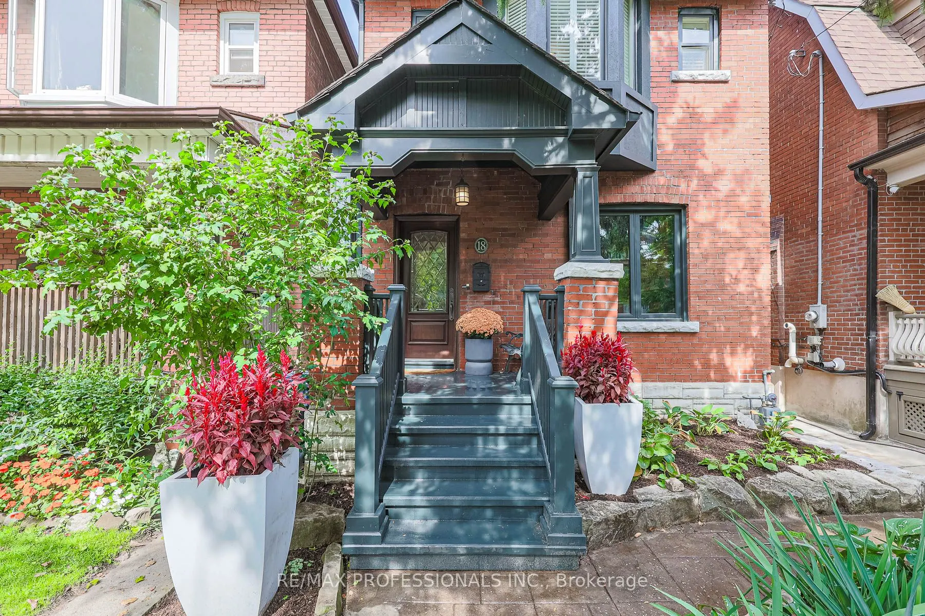 18 Constance Street