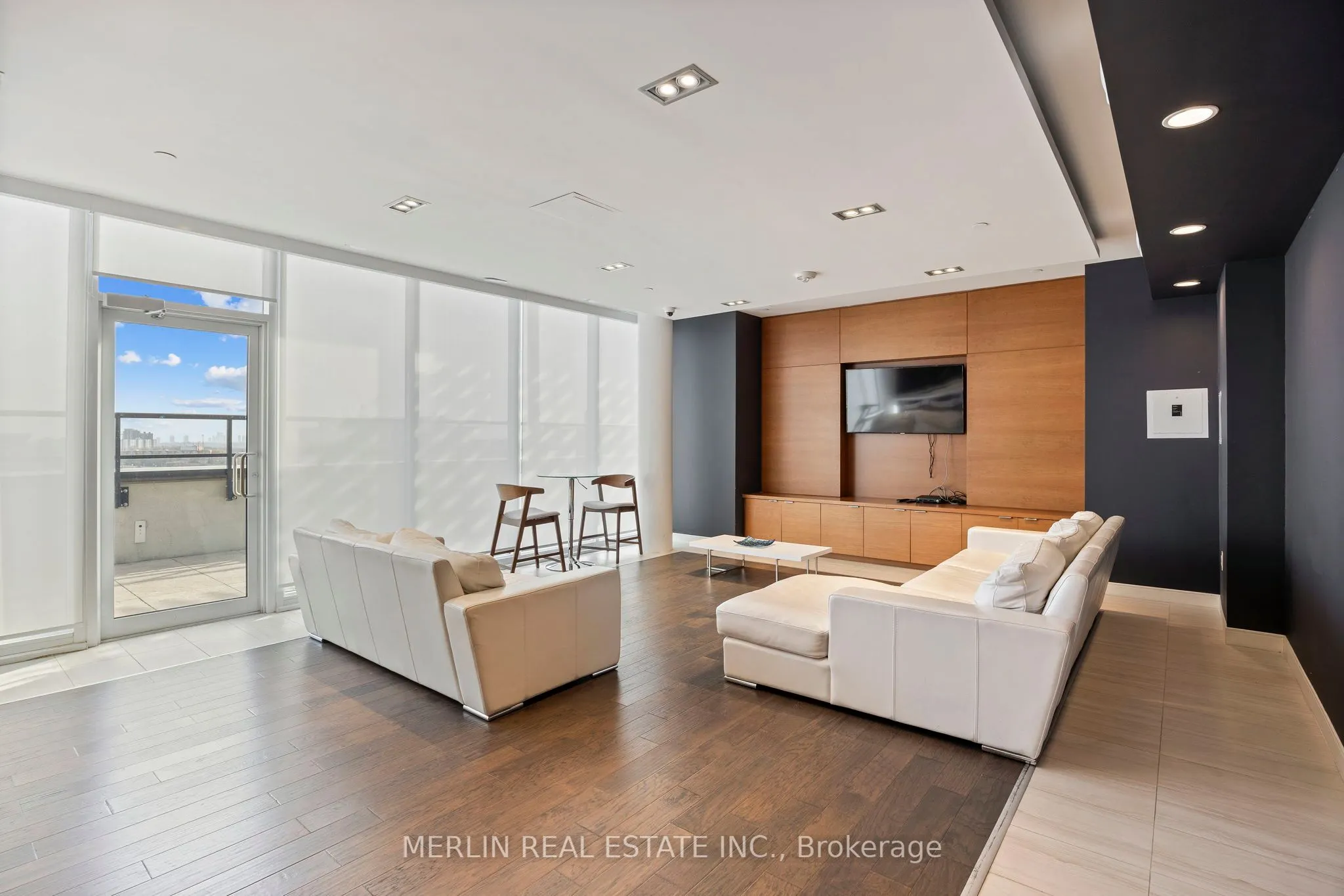 2800 Keele Street, #407