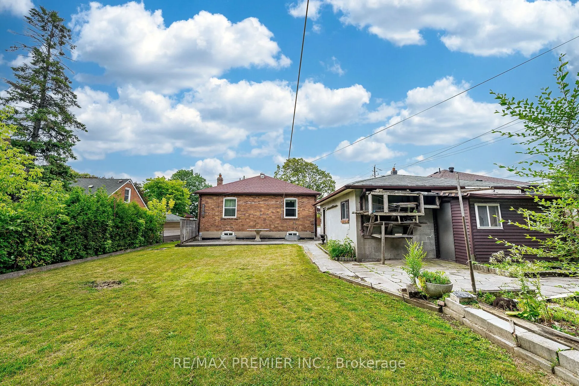 22 Meadow Lane Avenue