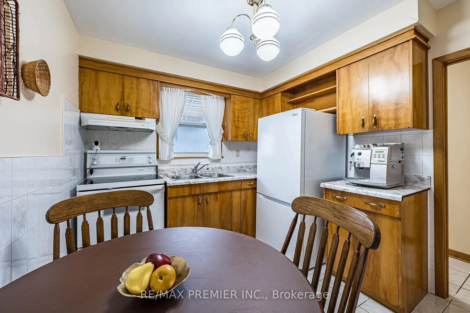22 Meadow Lane Avenue