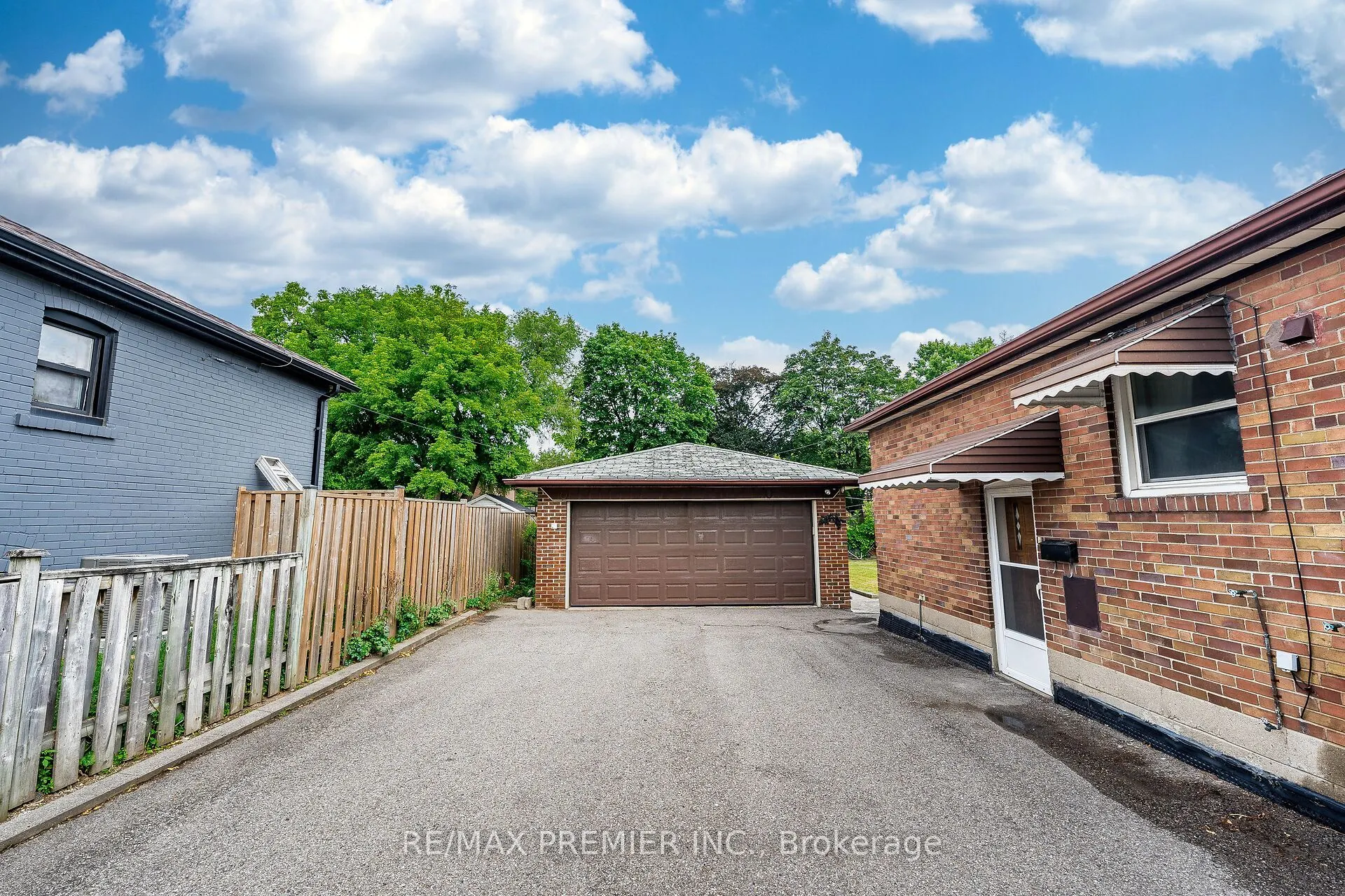 22 Meadow Lane Avenue