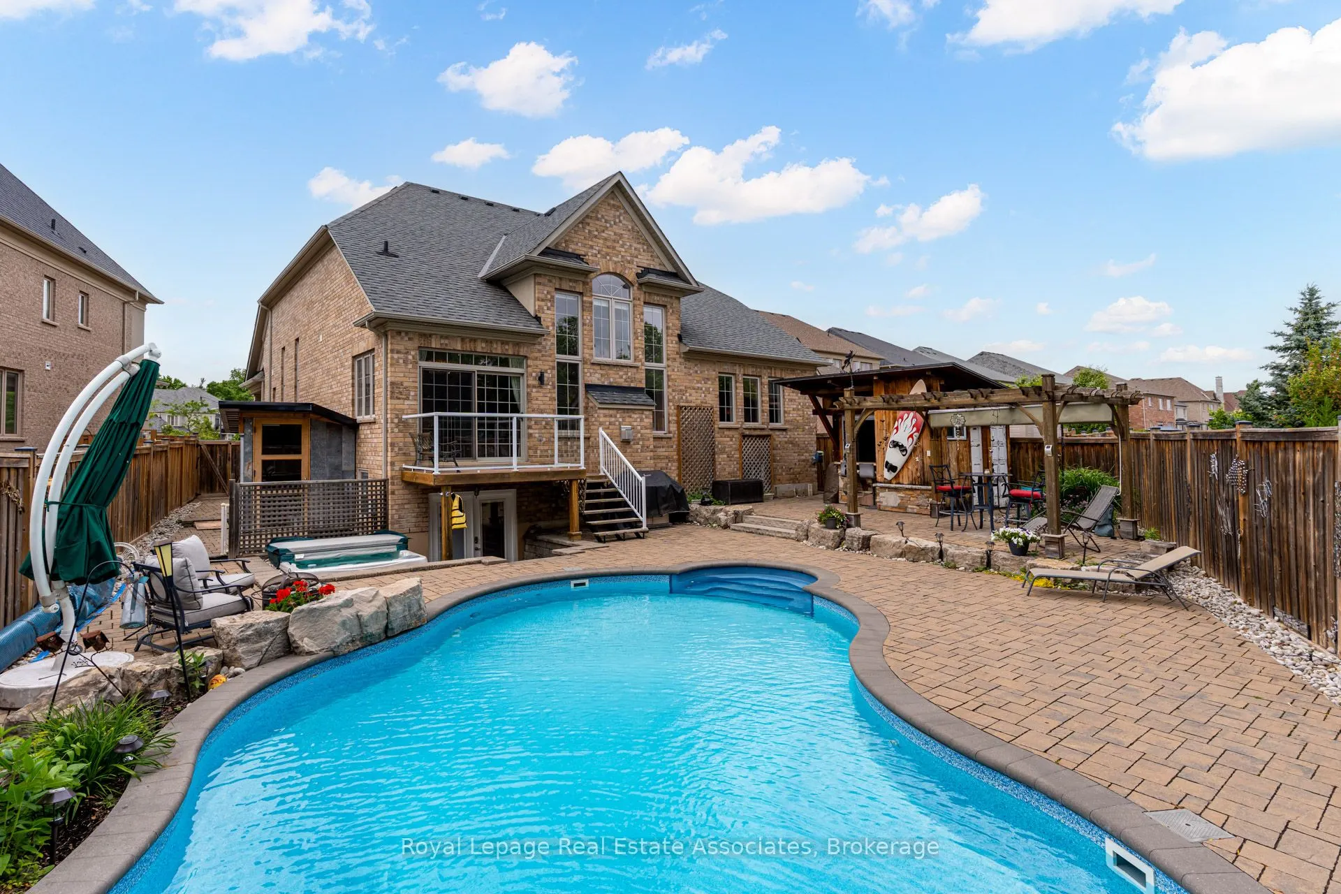20 Cannington Crescent